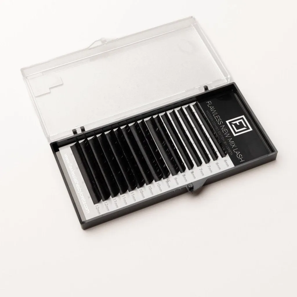 0.06 Mixed Lengths Volume Lash Extensions