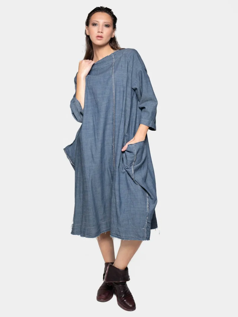 Boat Neck Front Seam Dress