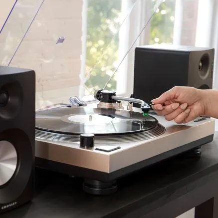 C100BT Turntable - Black