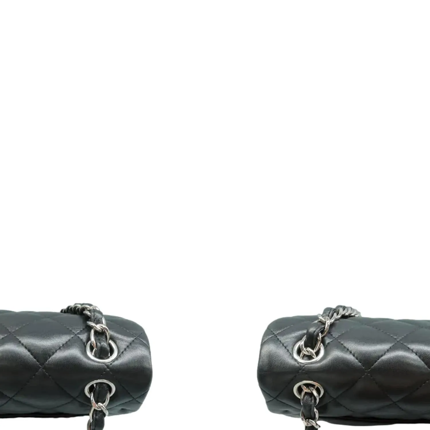 CHANEL Jumbo Classic Double Flap Quilted Leather Shoulder Bag Black