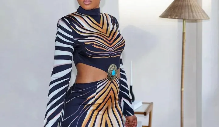 Colorblock striped waistless dress