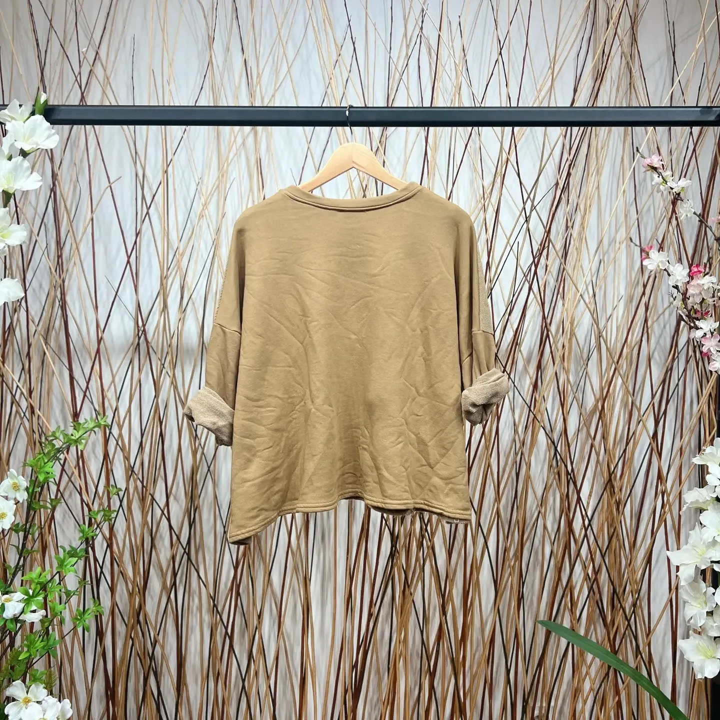 Comfort Sweatshirt with Stitched Bows Decoration