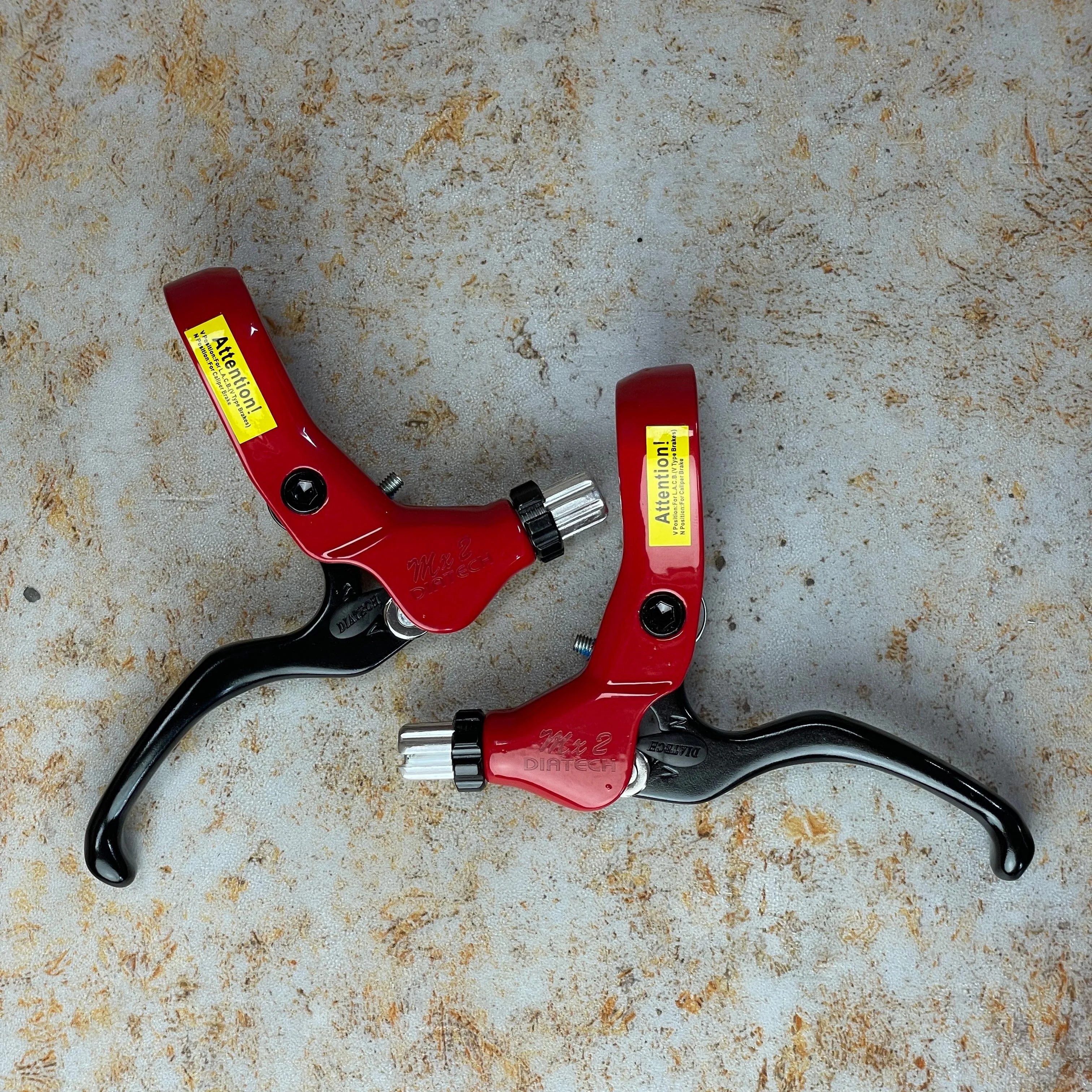 Dia-Compe MX-2 V-Brake Lever Black/Red