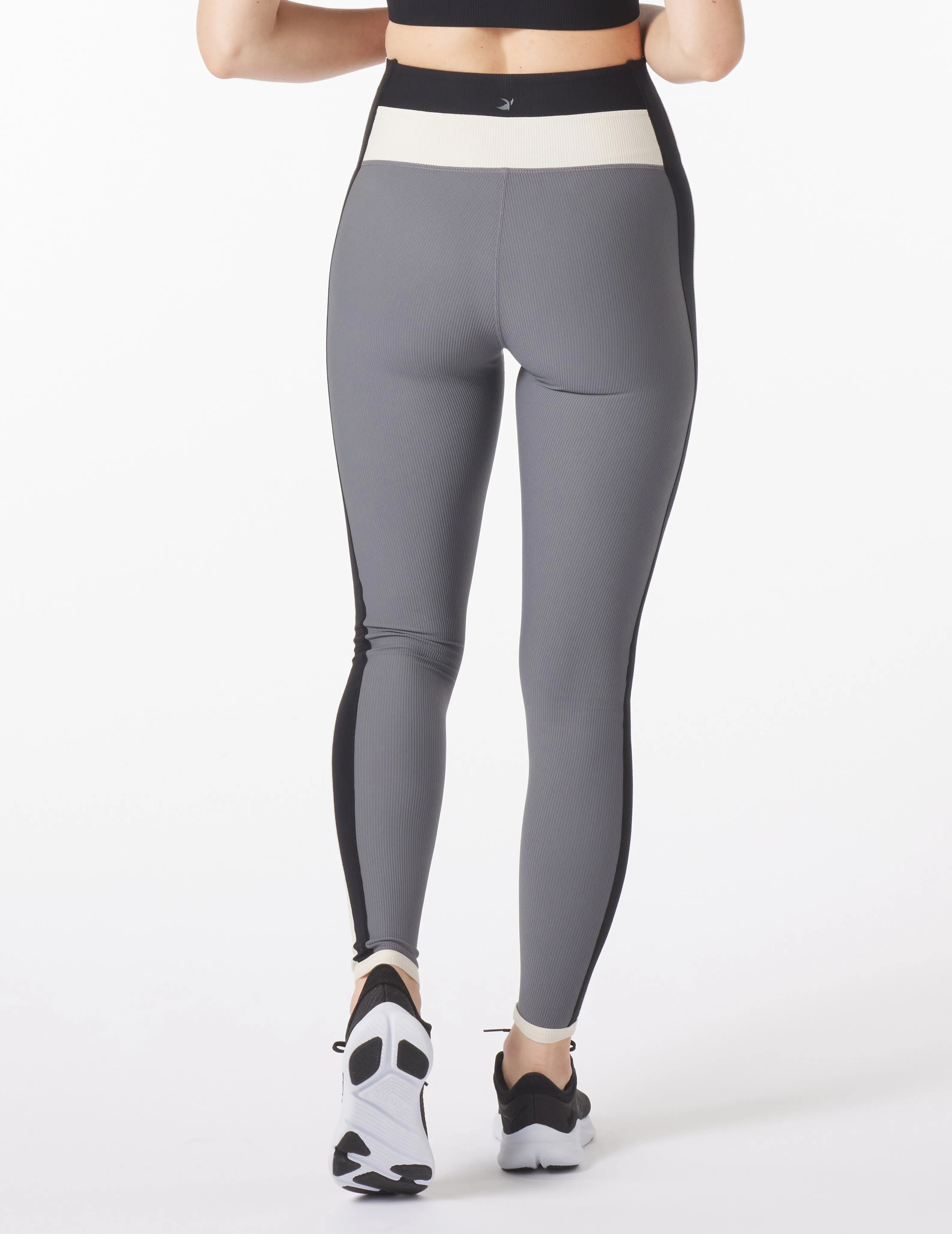 Directional Legging: Carbon/Oatmilk/Black