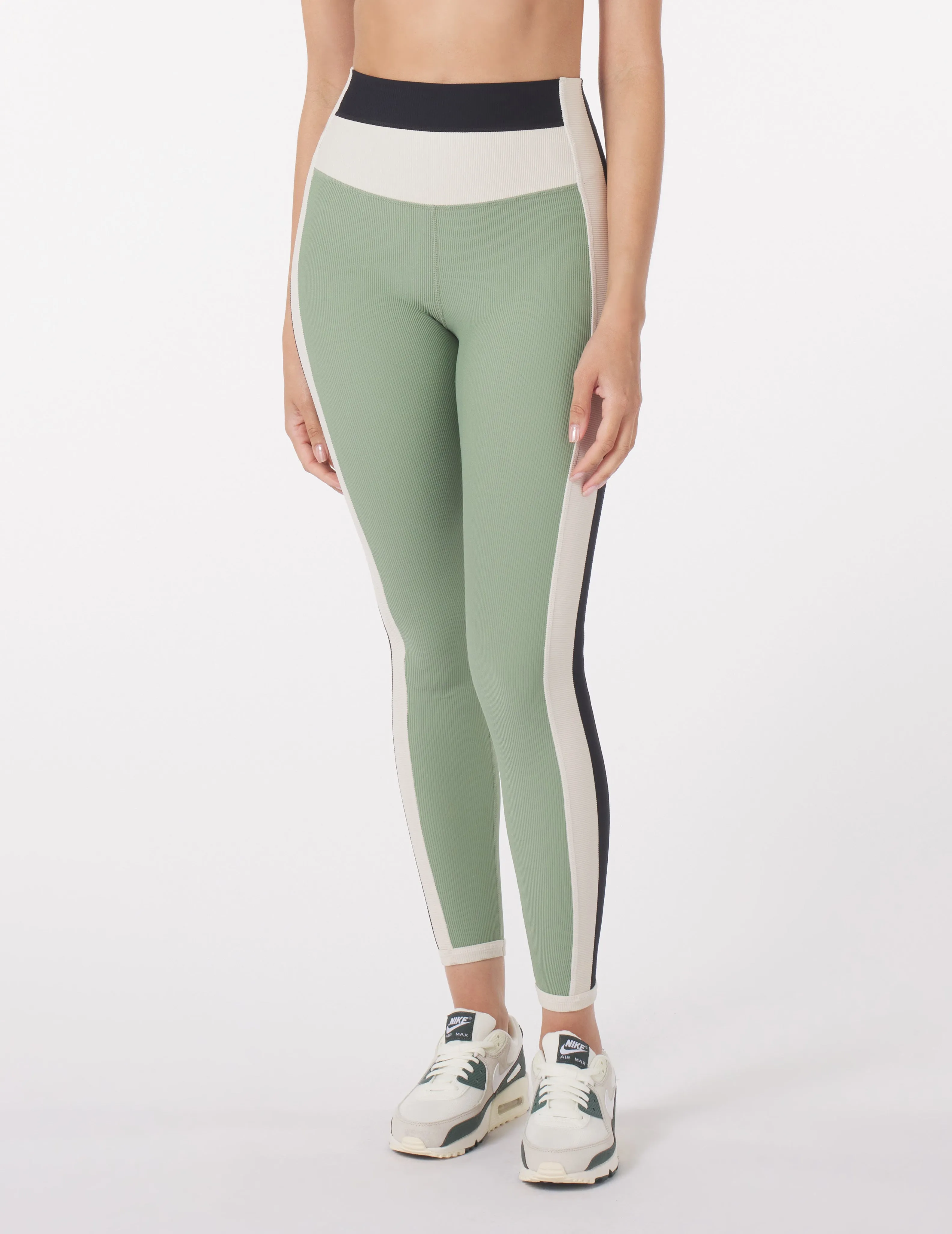 Directional Legging: Sage/Oatmilk