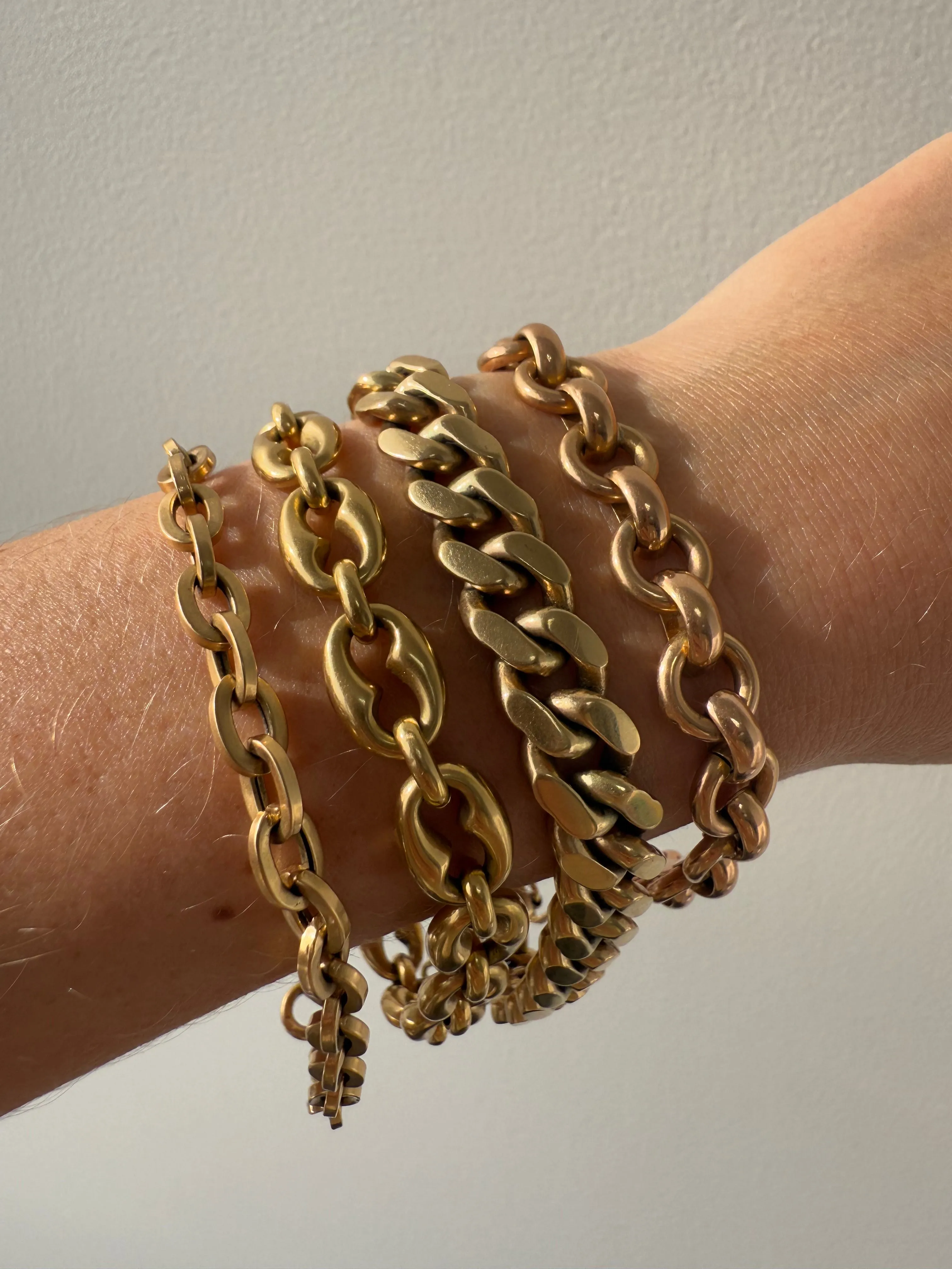 Double Sided Curb Link Bracelet, 14k