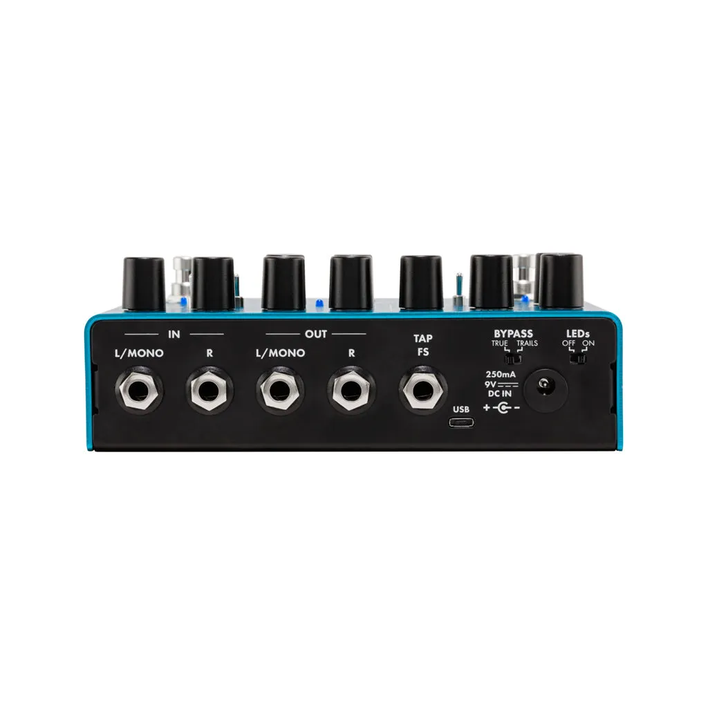 Fender Reflecting Pool Delay & Reverb Guitar Effects Pedal