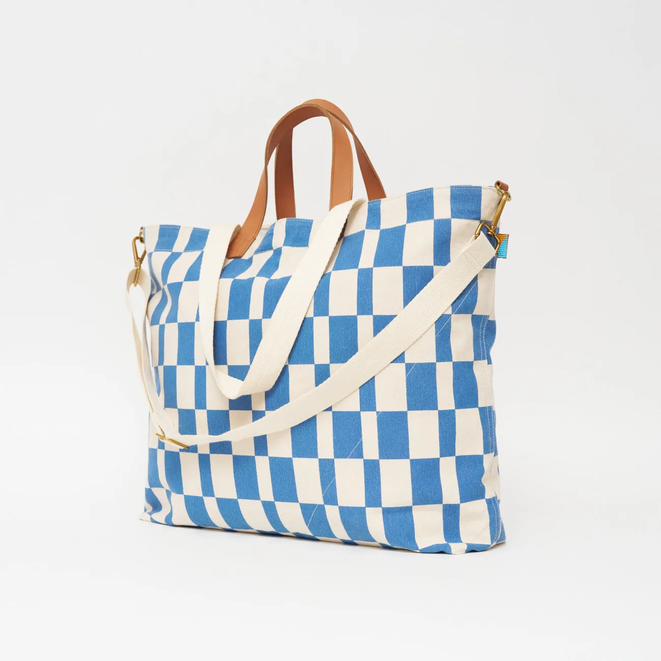 FINAL SALE: Getaway Bag - Chambray Checker