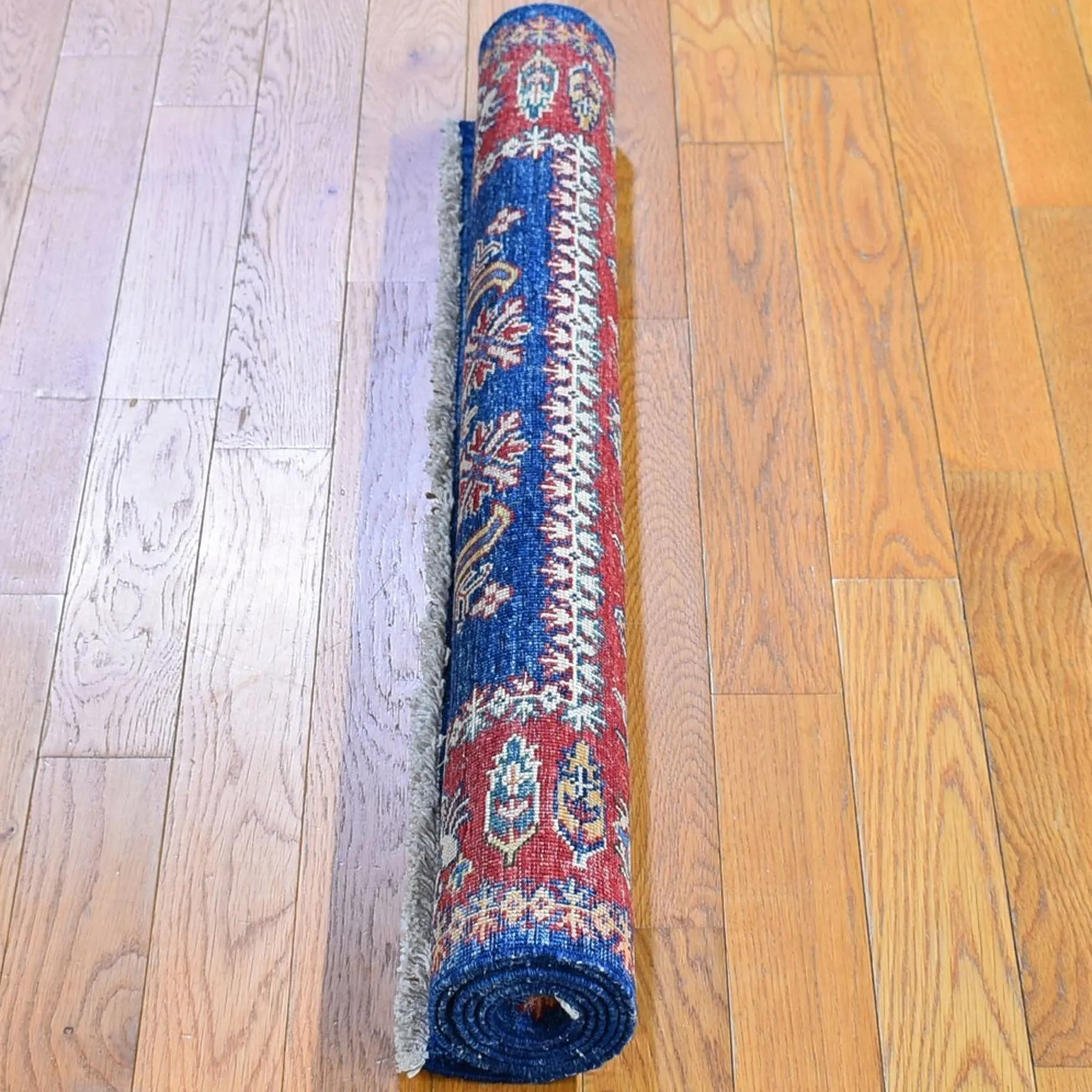 Fine Hand-Knotted Caucasian Kazak Design Handmade Wool Rug (Size 3.4. X 4.9 ) Cwral-9060
