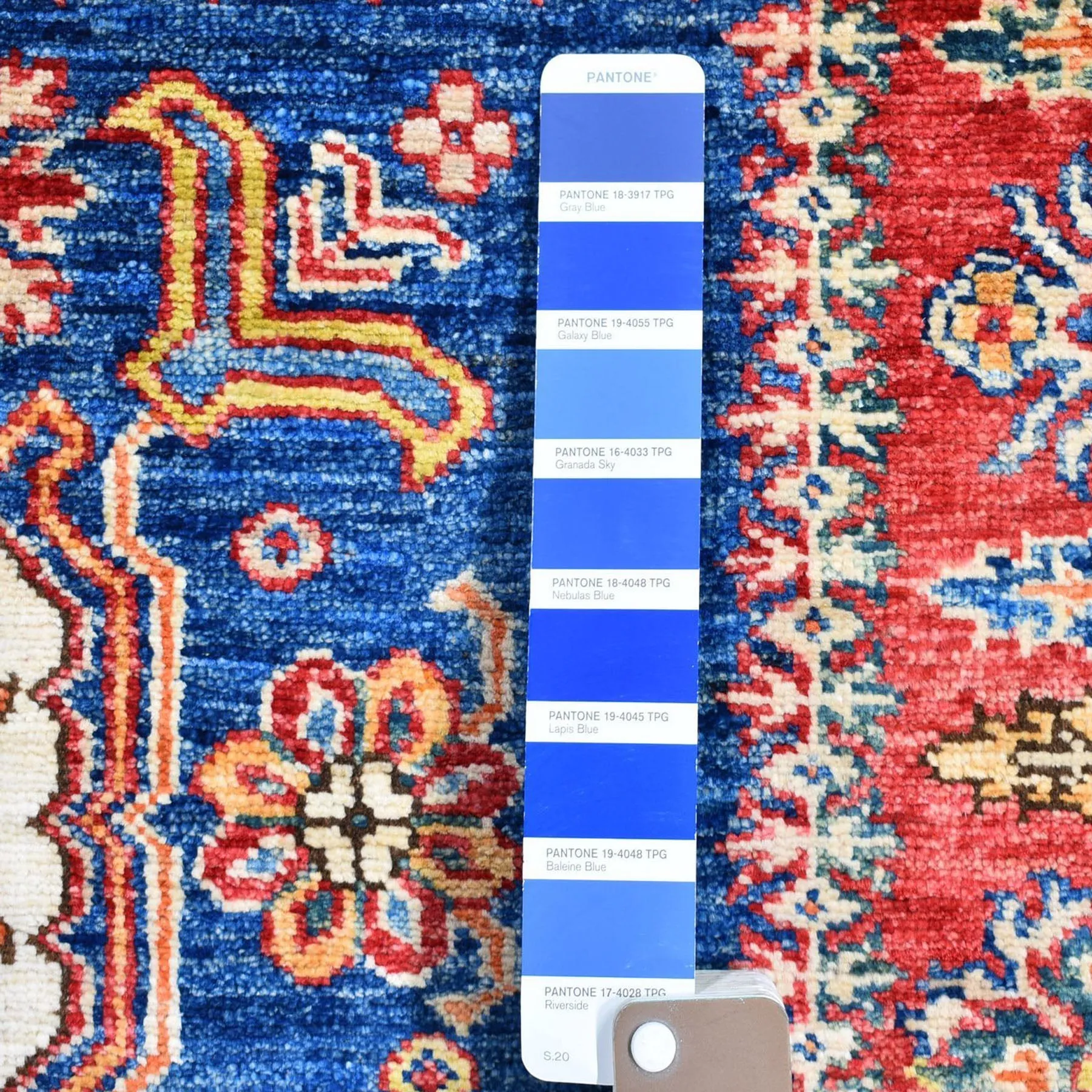Fine Hand-Knotted Caucasian Kazak Design Handmade Wool Rug (Size 3.4. X 4.9 ) Cwral-9060