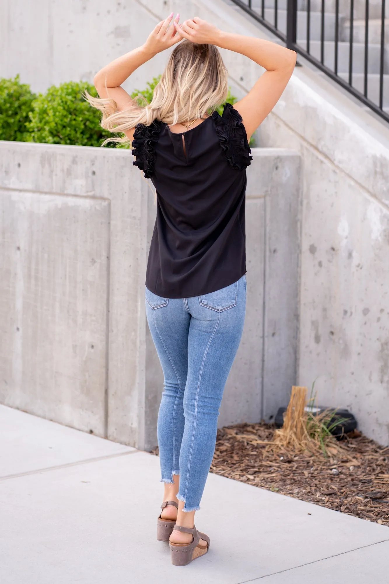 Frilled Sleeveless Woven Top - Black