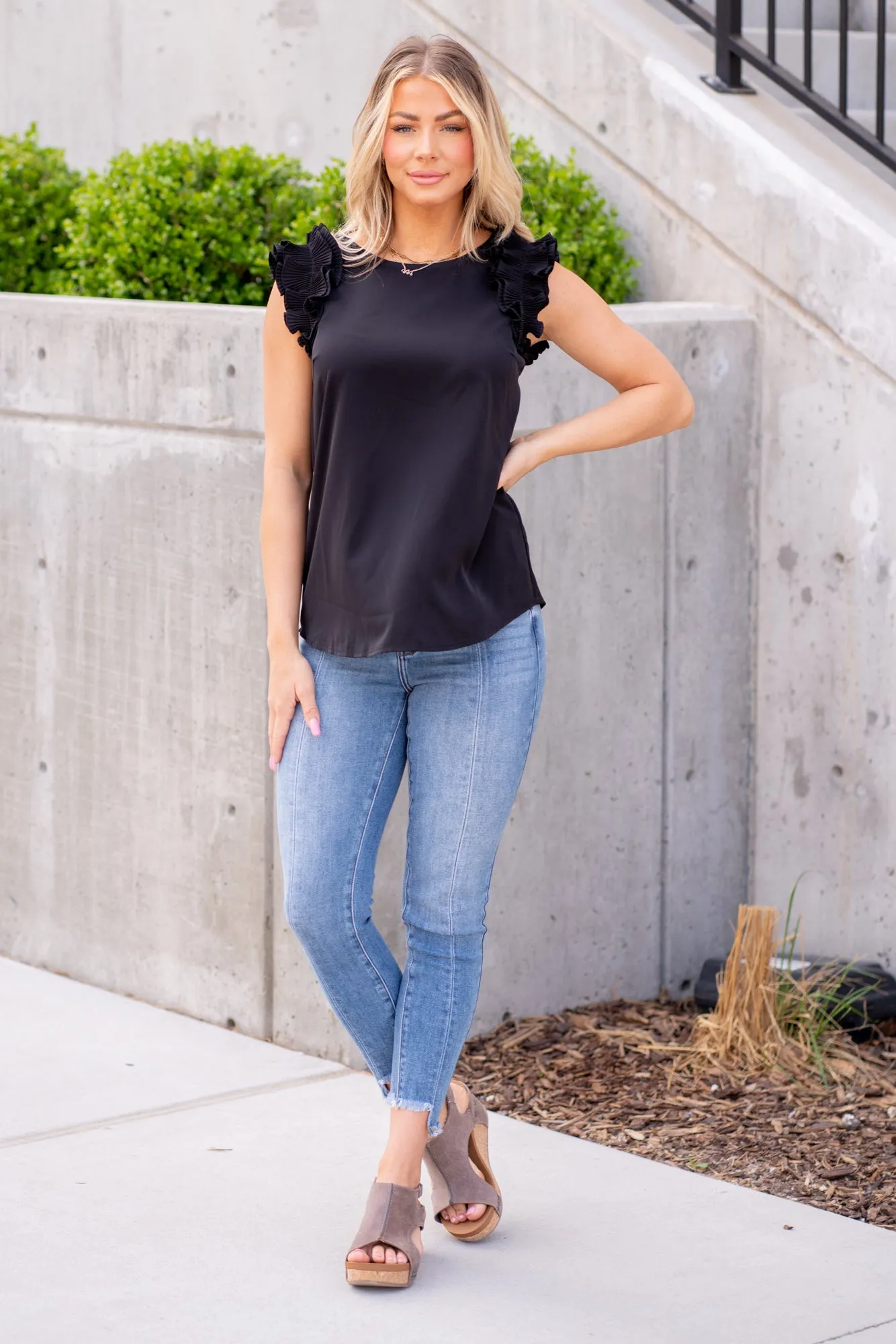 Frilled Sleeveless Woven Top - Black