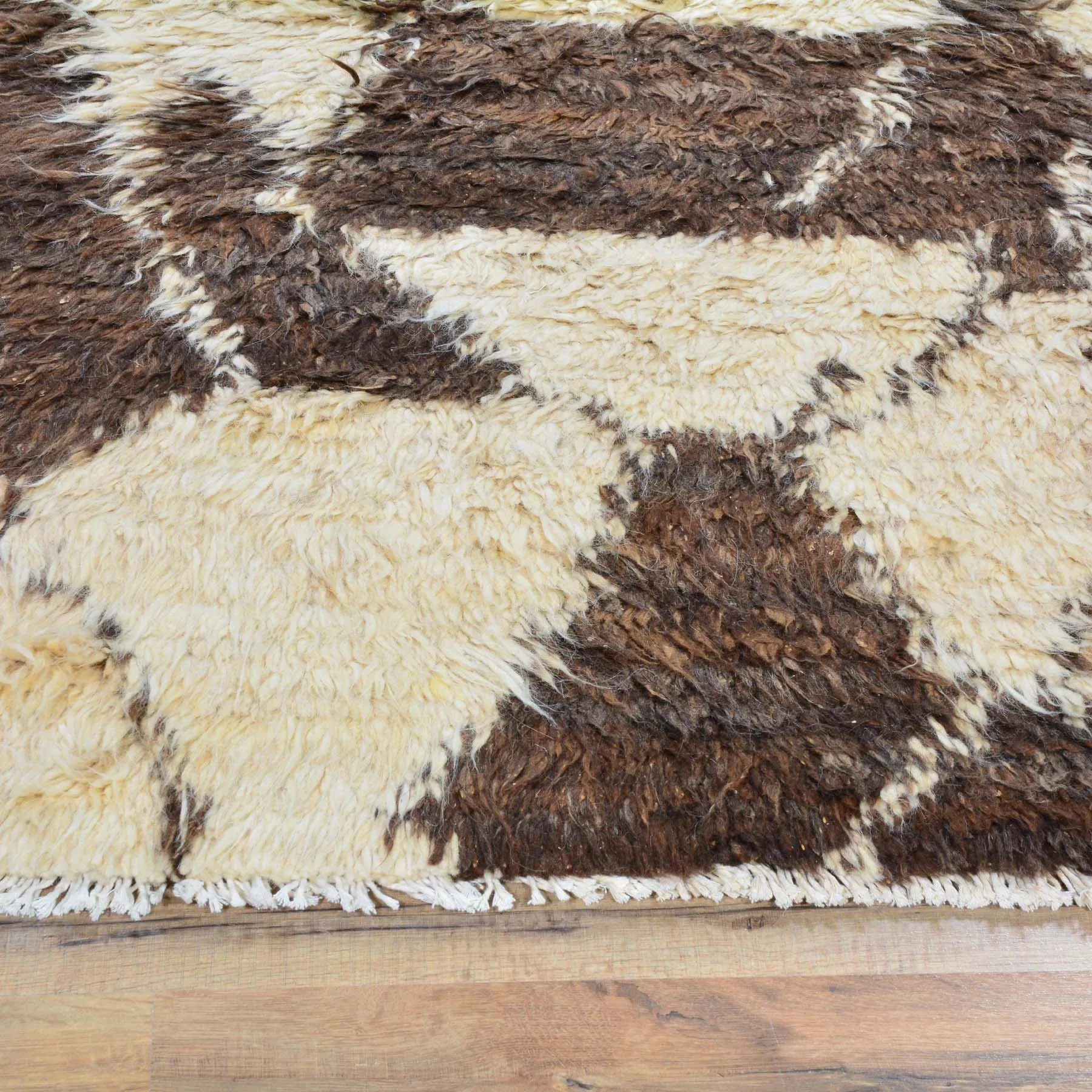 Hand-Knotted Afghan Undyed Sheep Wool Handmade Shaggy Rug (Size 4.0 X 6.0) Cwral-6615