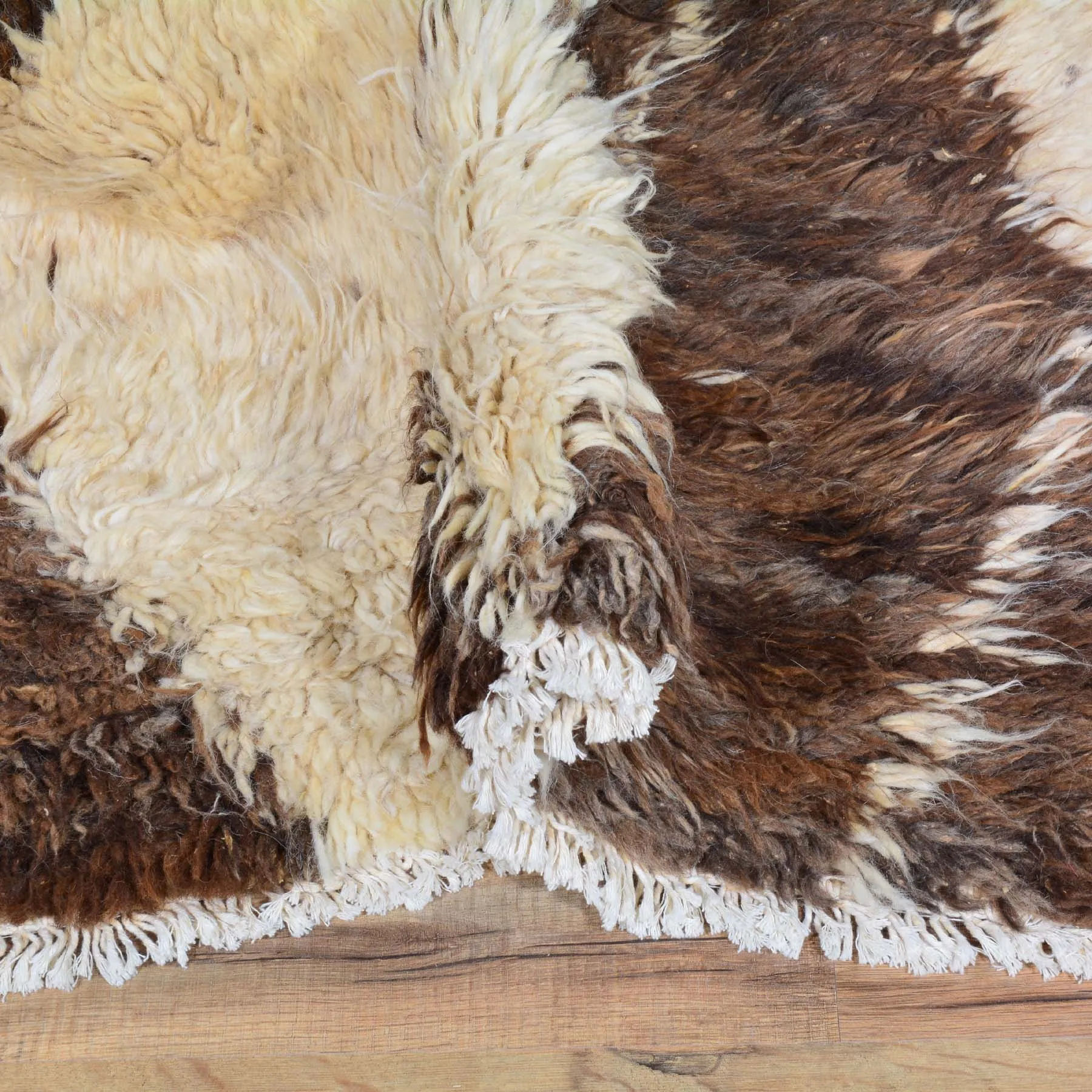 Hand-Knotted Afghan Undyed Sheep Wool Handmade Shaggy Rug (Size 4.0 X 6.0) Cwral-6615