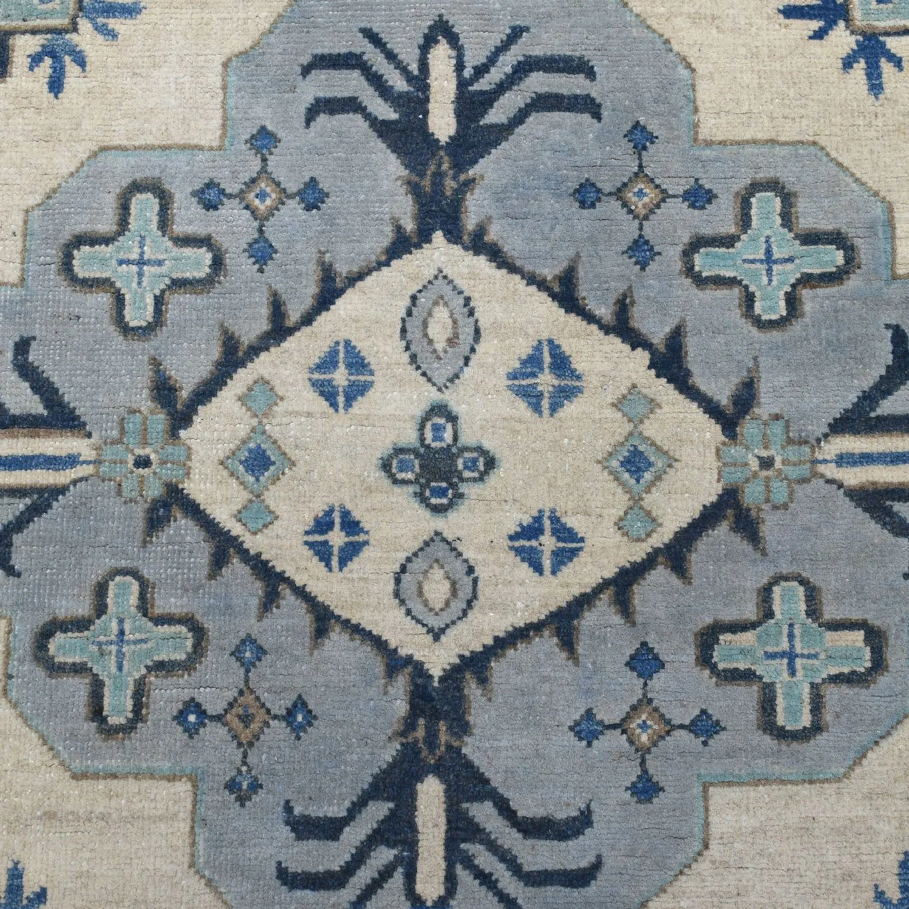 Hand-Knotted Caucasian Design Kazak Handmade Wool Rug (Size 8.0 X 9.3) Cwral-8487
