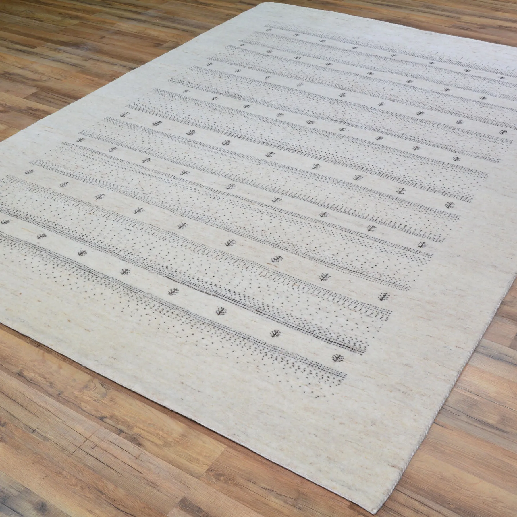 Hand-Knotted Contemporary Modern Lori Gabbeh Wool Handmade Rug (Size 8.4 X 9.11) Cwral-9540