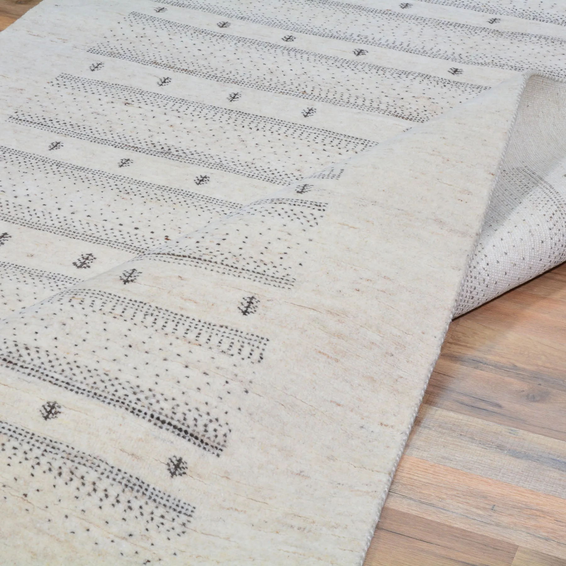 Hand-Knotted Contemporary Modern Lori Gabbeh Wool Handmade Rug (Size 8.4 X 9.11) Cwral-9540