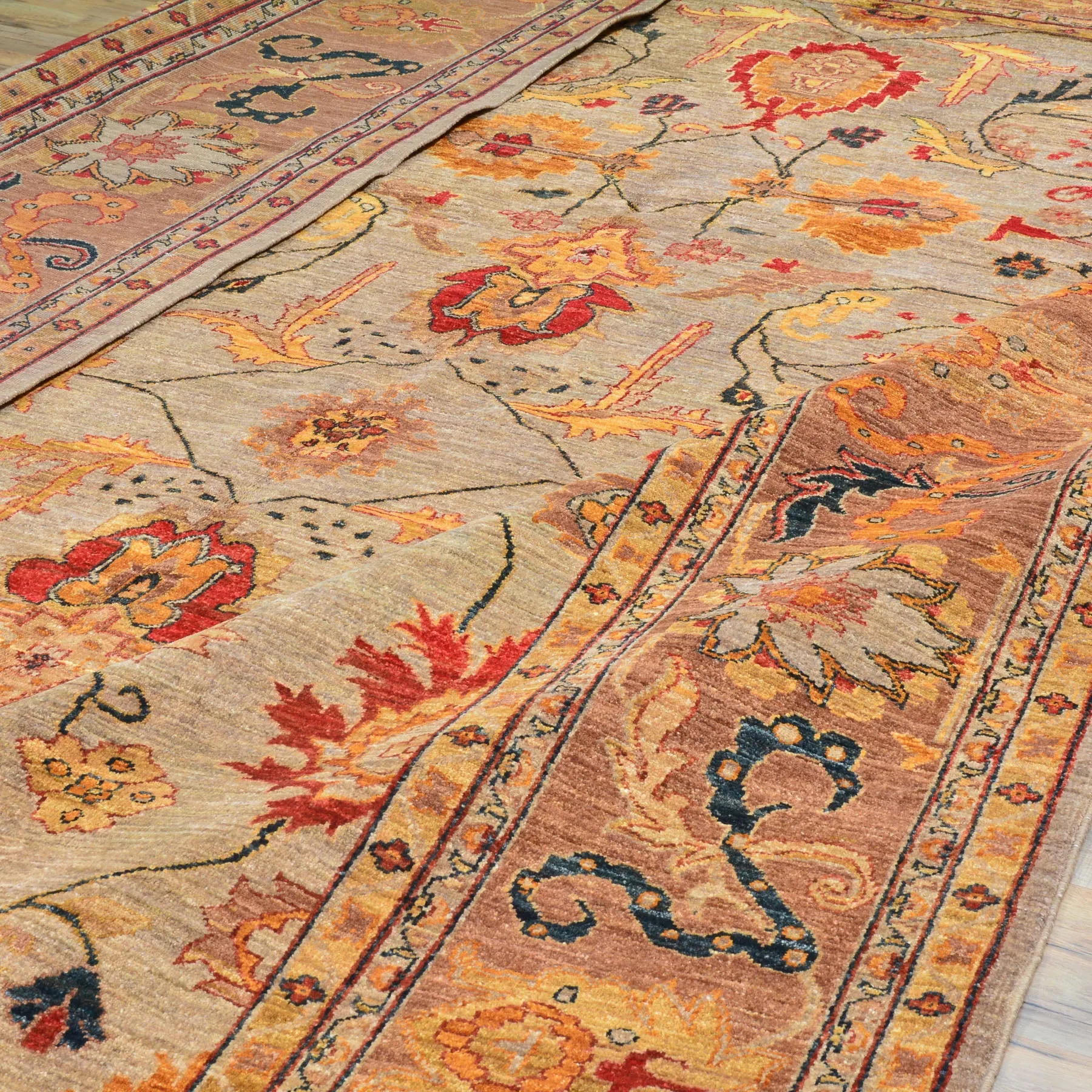 Hand-Knotted Handmade Traditional Design Wool Rug (Size 10.1 X 13.7) Cwral-8718
