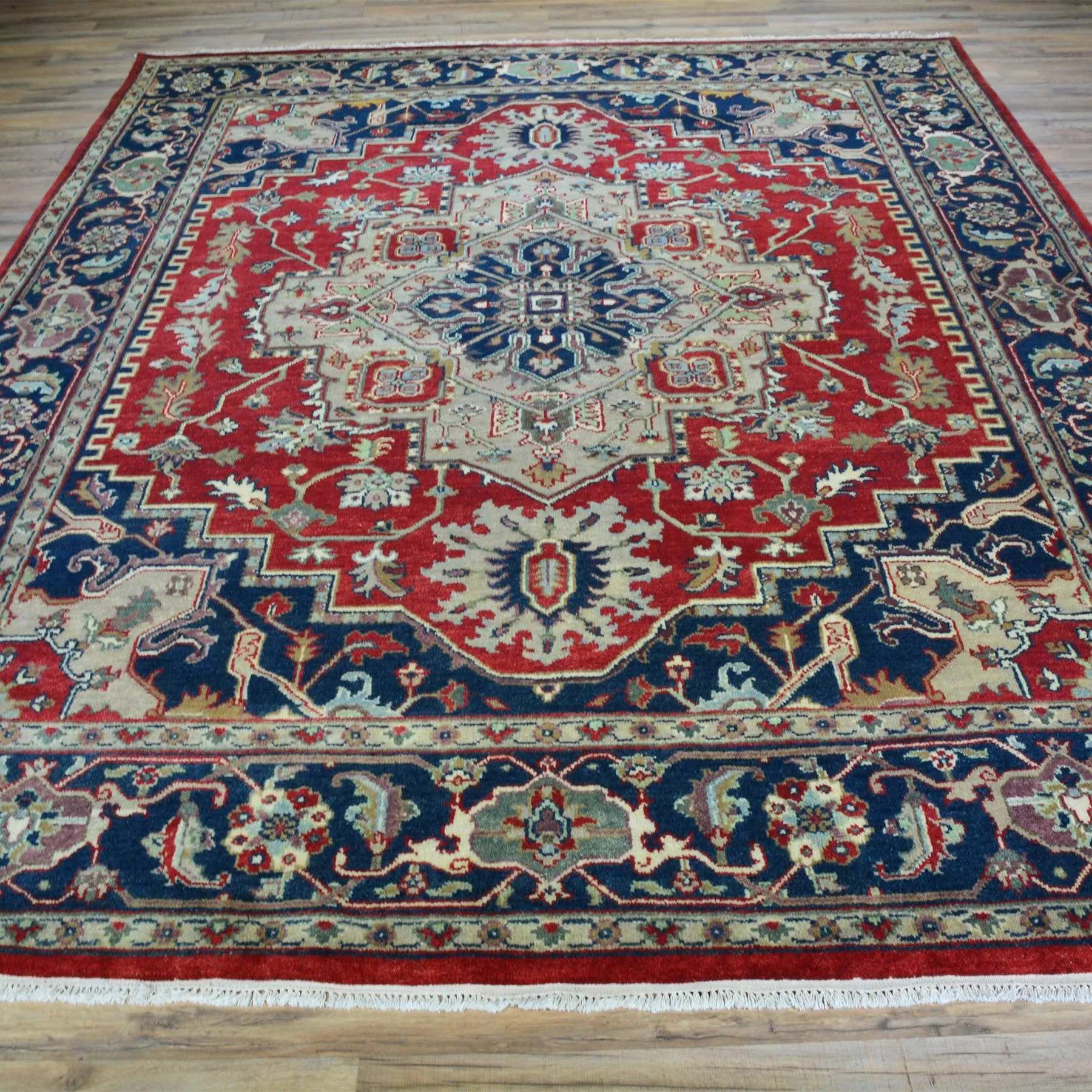 Hand-Knotted Heriz Serapi Design Wool Handmade Rug (Size 7.11 X 9.10) Brral-1101