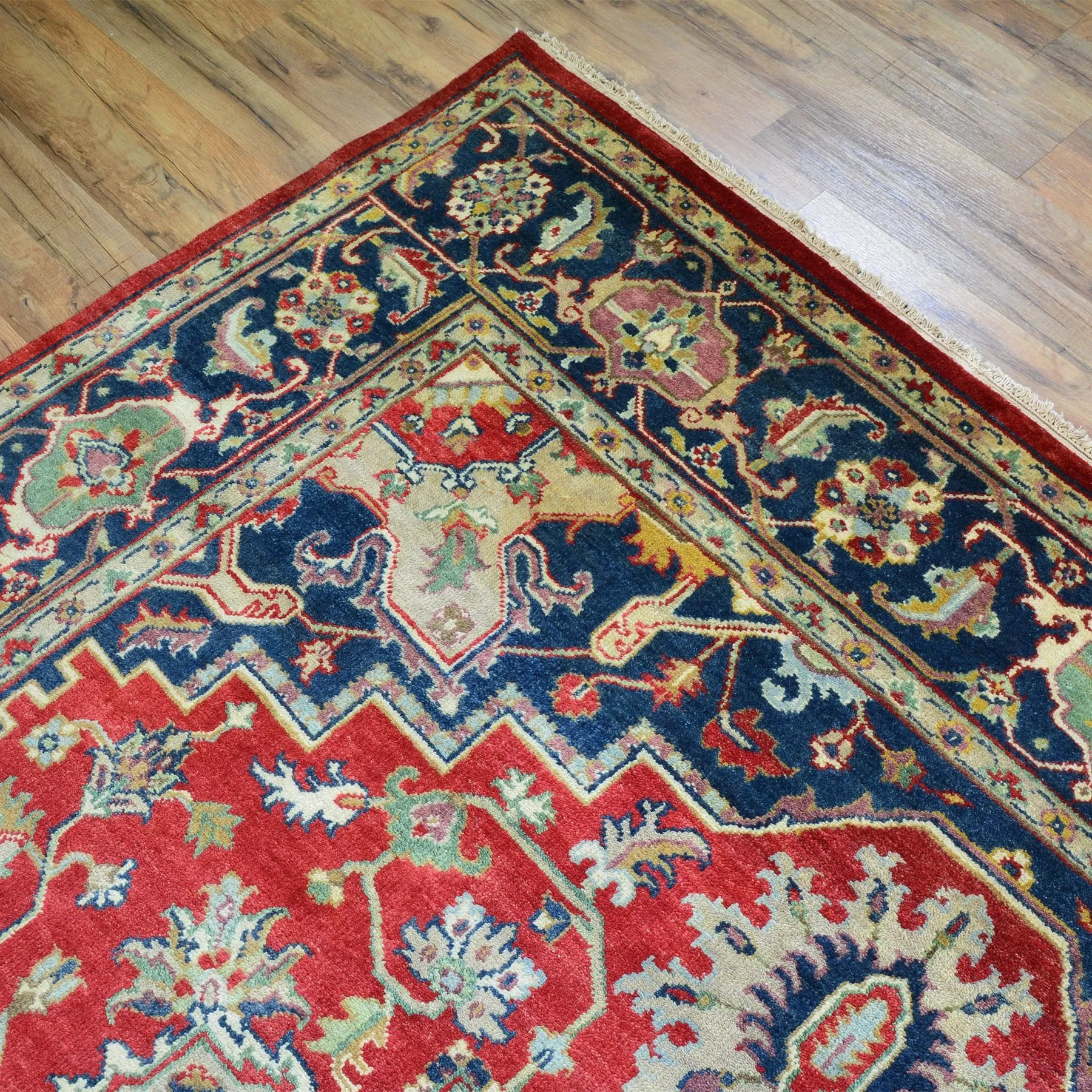 Hand-Knotted Heriz Serapi Design Wool Handmade Rug (Size 7.11 X 9.10) Brral-1101