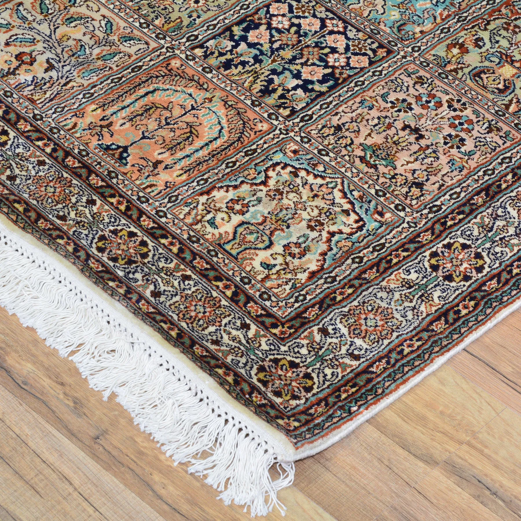 Hand-Knotted Kashmiri Silk Handmade Traditional Design Rug (Size 2.6 X 9.10) Cwral-9162