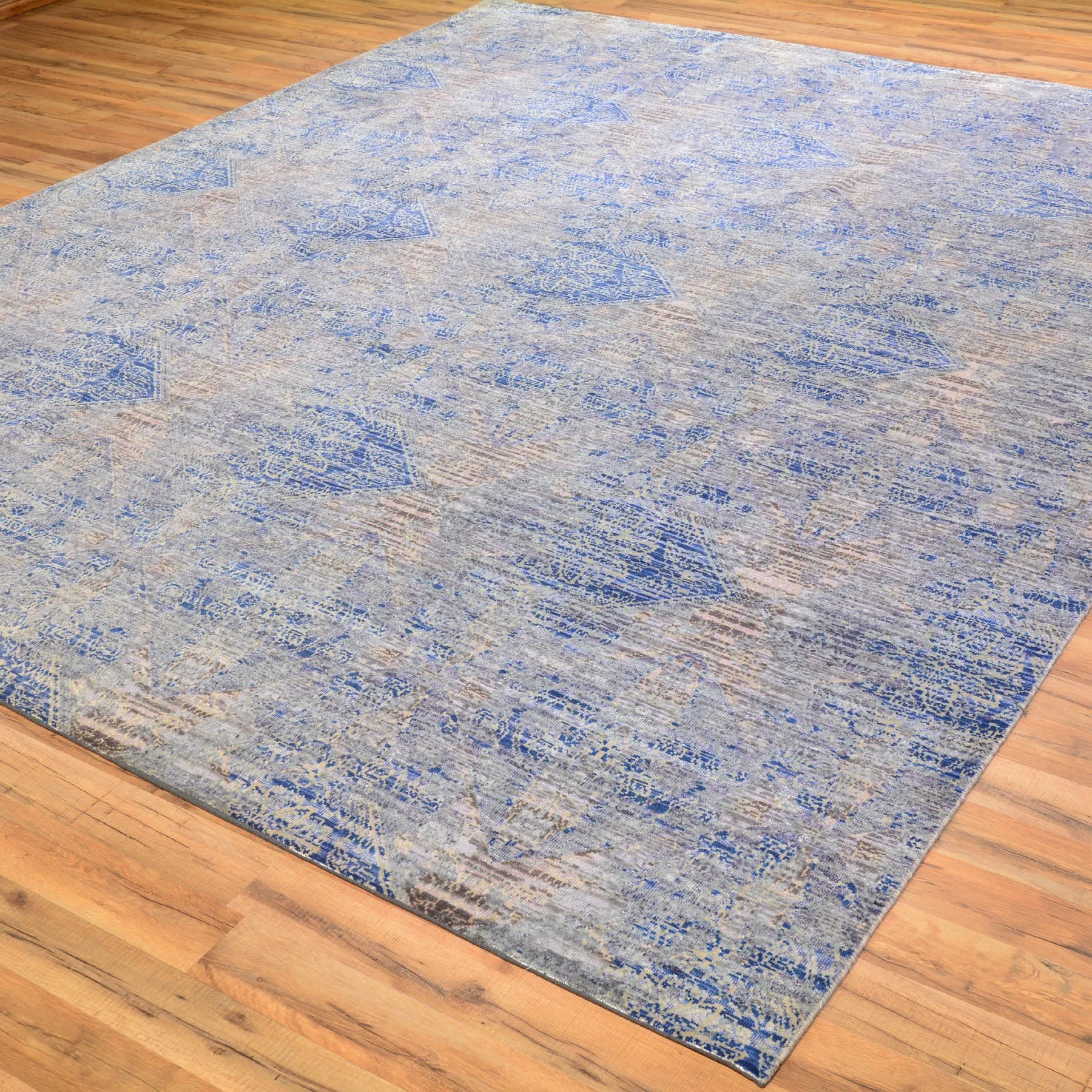 Hand-Knotted Modern Style Handmade Wool/Silk Rug (Size 8.0 X 10.0) Cwral-7479