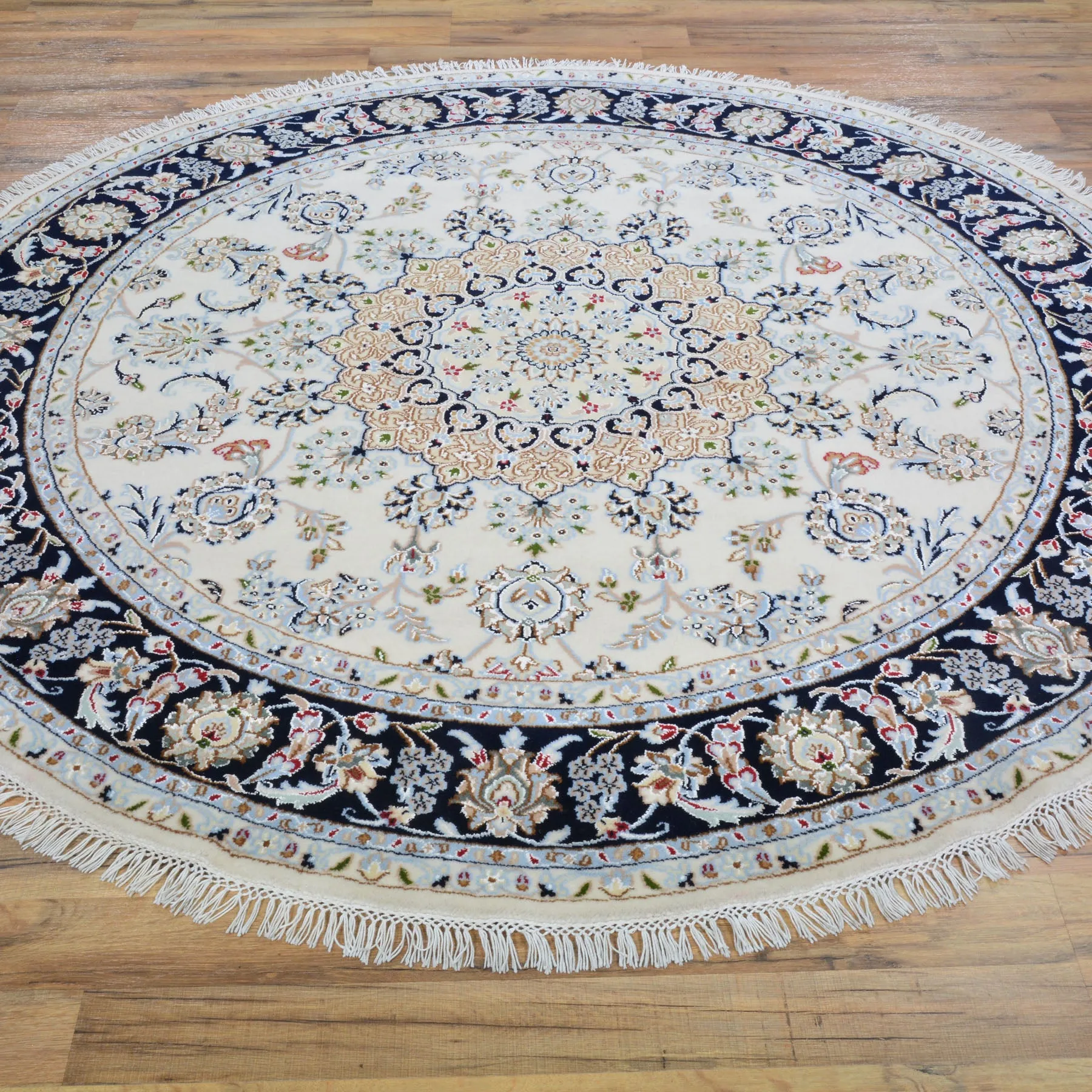 Hand-Knotted Oriental Wool & Silk Nain Design Handmade Round Rug (Size 6.0 X 6.0) Cwral-11148