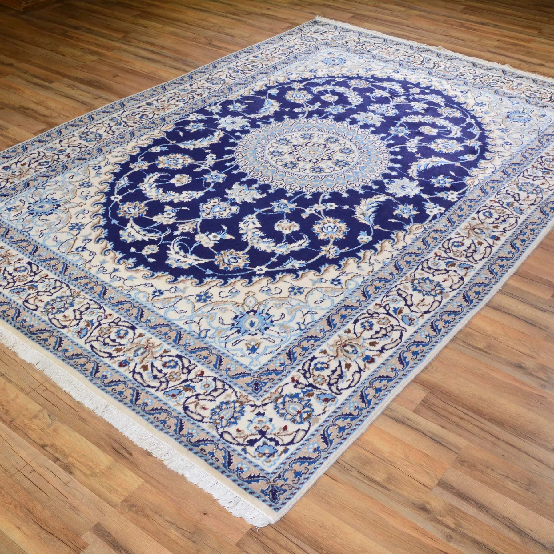Hand-Knotted Persian Handmade Tribal Nain Design Rug (Size 6.0 X 9.0) Cwral-315