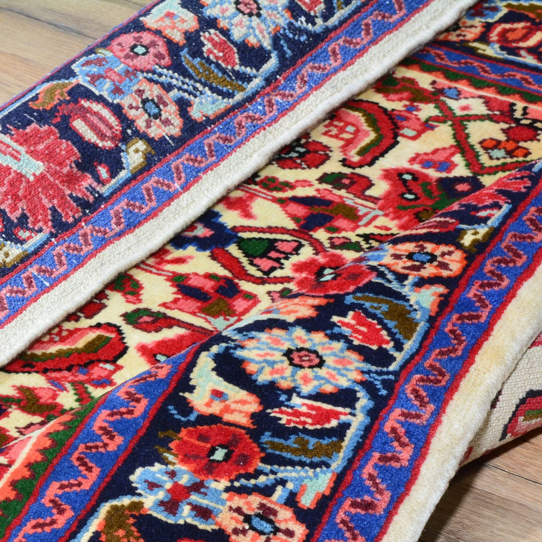 Hand-Knotted Persian Tribal Design Handmade Wool Rug (Size 3.4 X 4.4) Cwral-7749