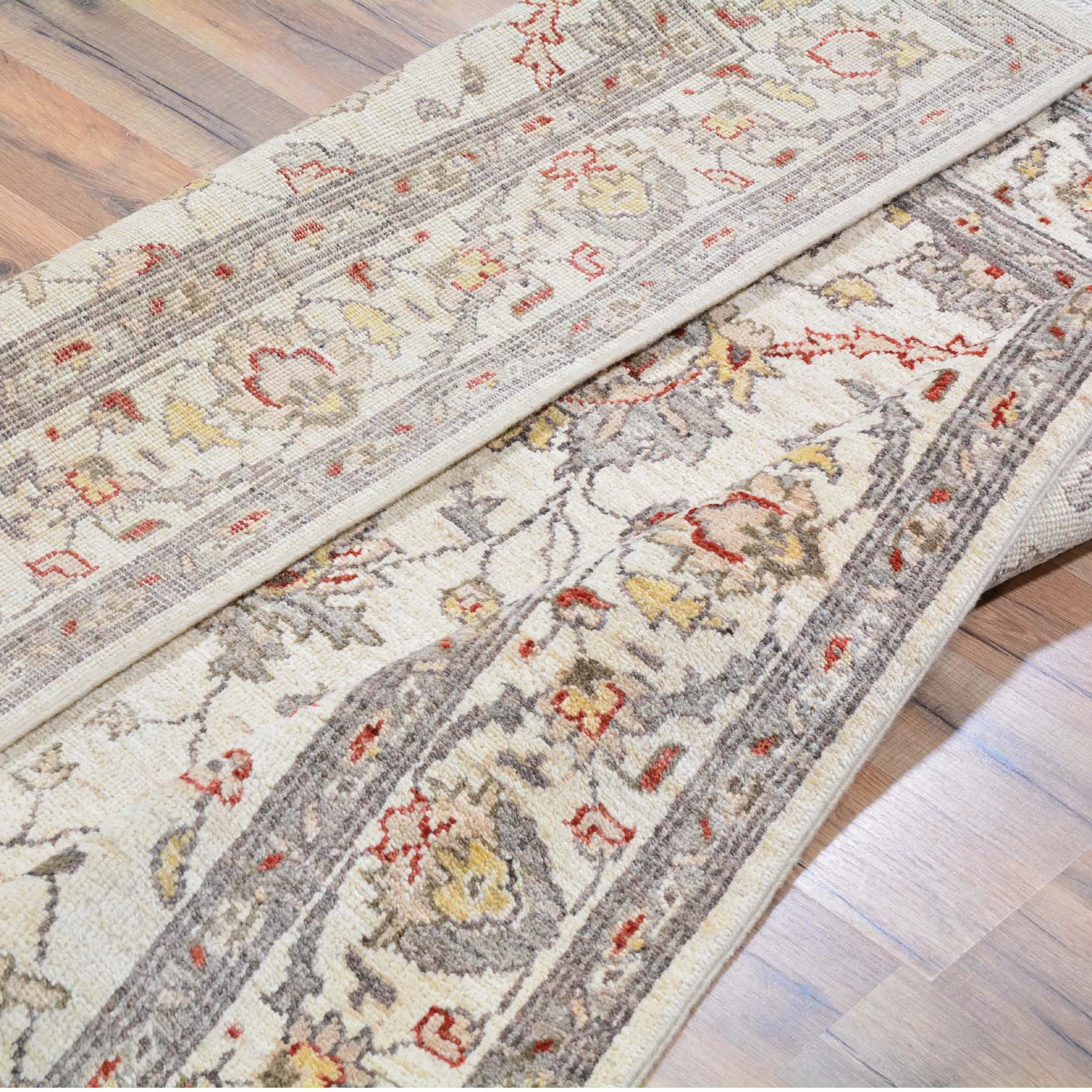 Hand-Knotted Peshawar Chobi Oushak Design Wool Rug (Size 4.0 X 6.0) Cwral-492