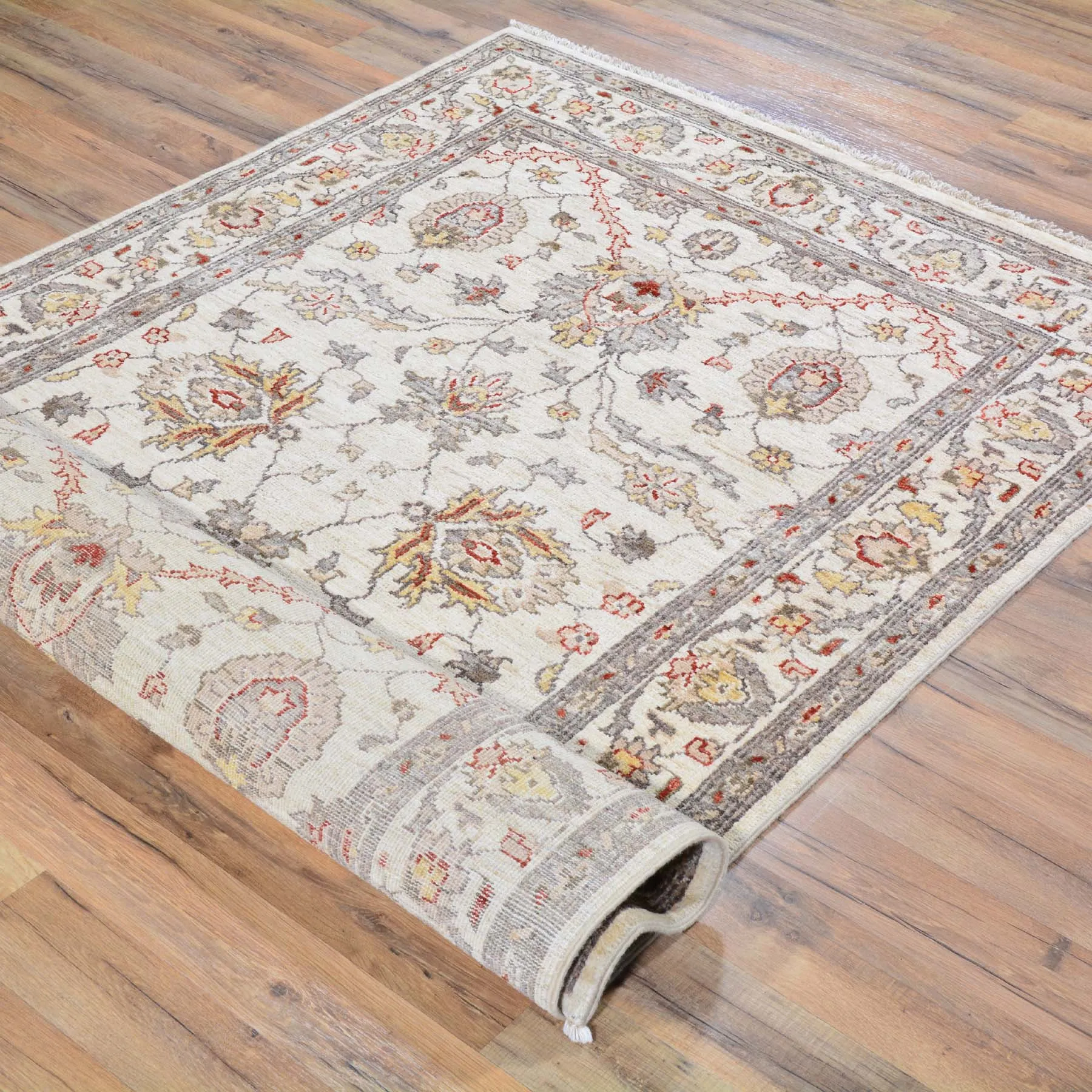 Hand-Knotted Peshawar Chobi Oushak Design Wool Rug (Size 4.0 X 6.0) Cwral-492