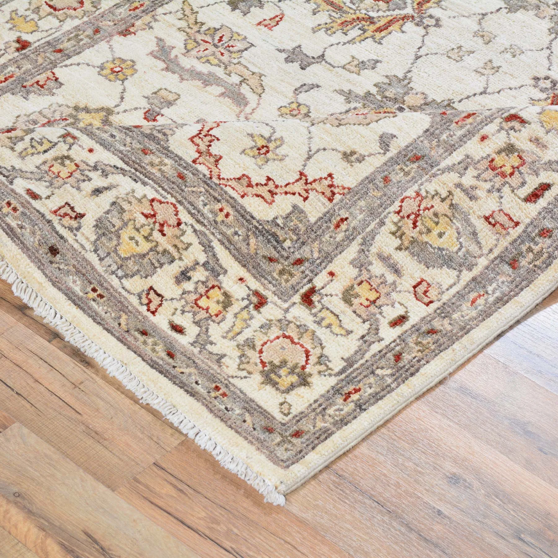 Hand-Knotted Peshawar Chobi Oushak Design Wool Rug (Size 4.0 X 6.0) Cwral-492