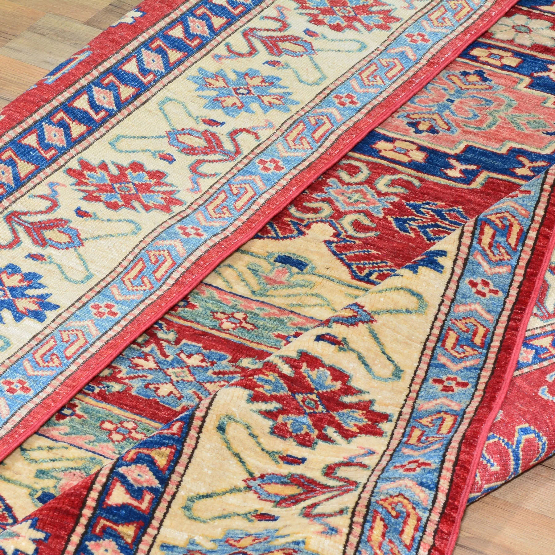 Hand-Knotted Super Kazak Design Handmade Wool Rug (Size 4.11 X 6.4) Brral-699