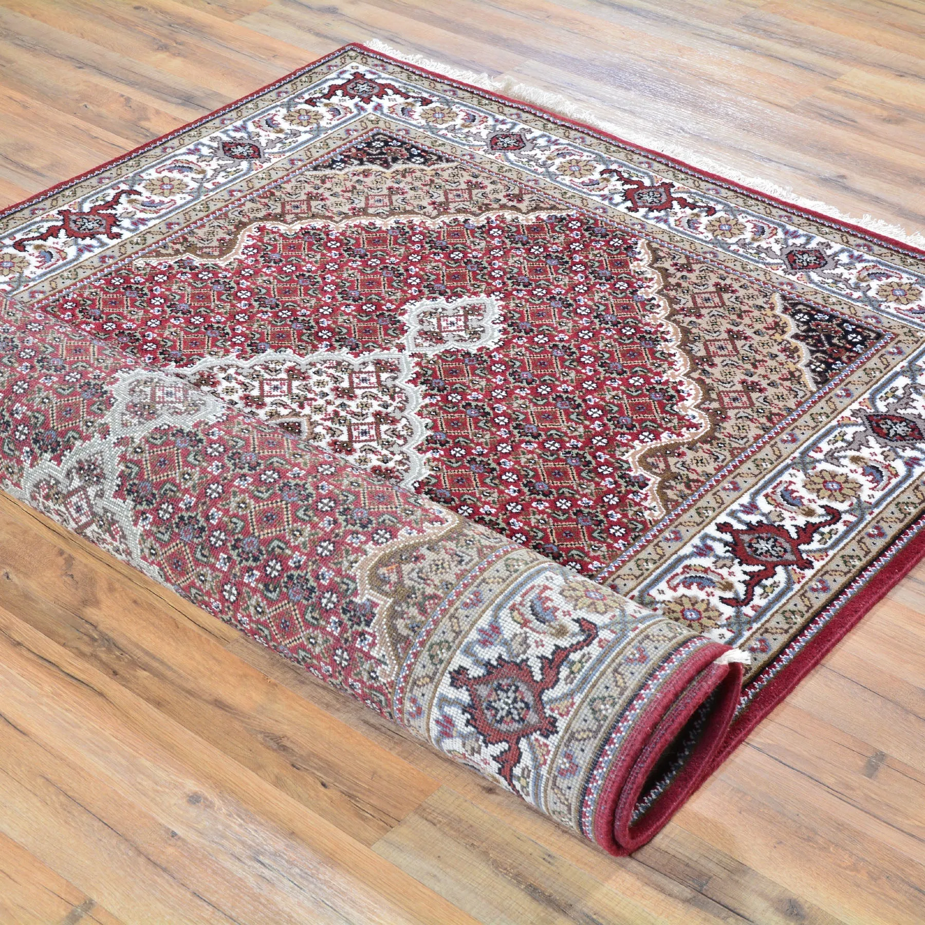 Hand-Knotted Tabriz Design Handmade Wool Rug (Size 4.1 X 6.1) Brral-4695