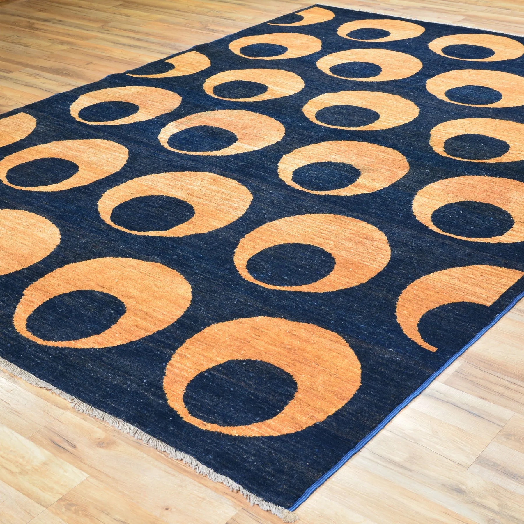 Hand-Knotted Tribal Gabbeh Modern Eye Ball Design Rug (Size 6.6 X 8.9) Brral-348