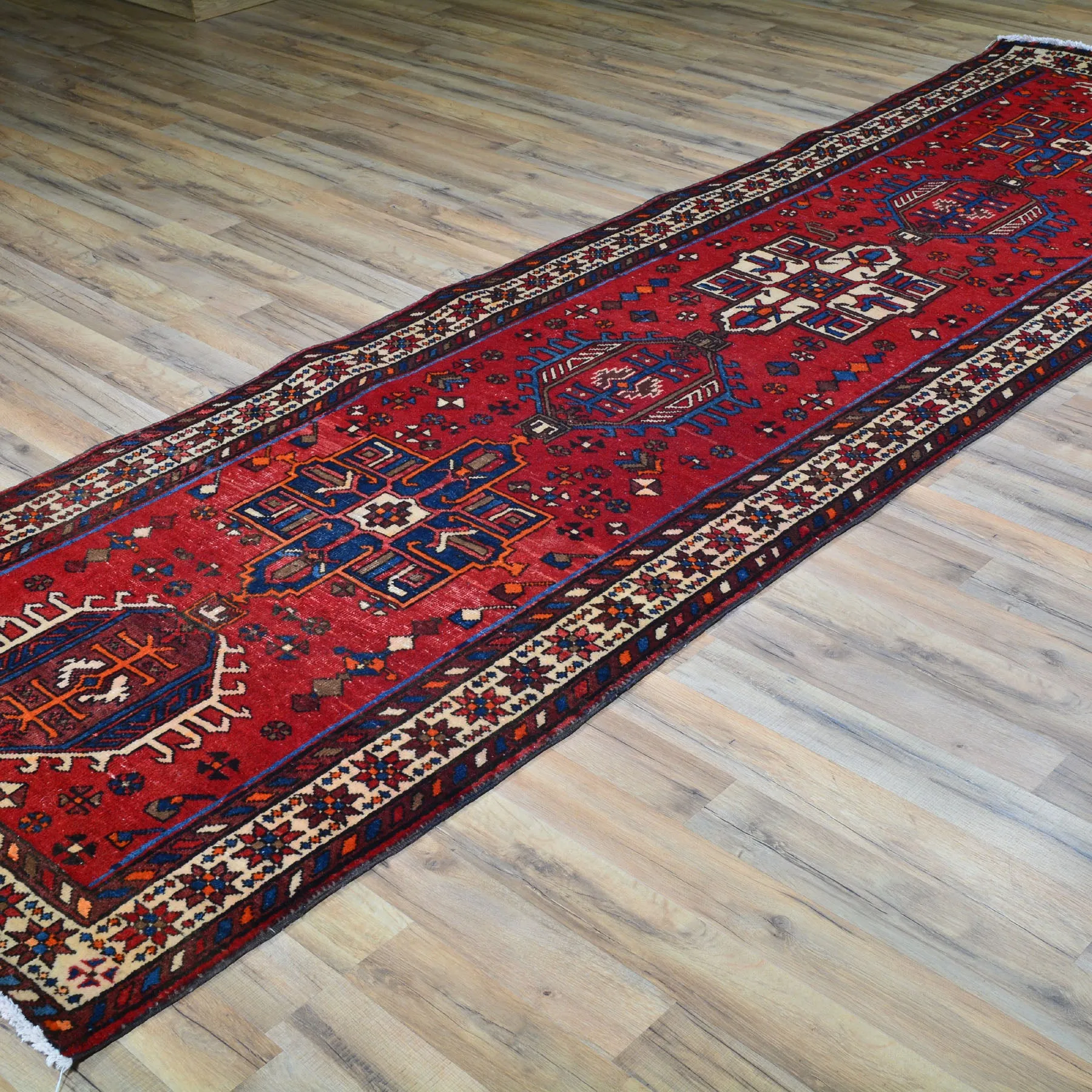 Hand-Knotted Tribal Geometric Design Handmade 100% Wool Rug (Size 3.3 X 10.11) Cwral-5706