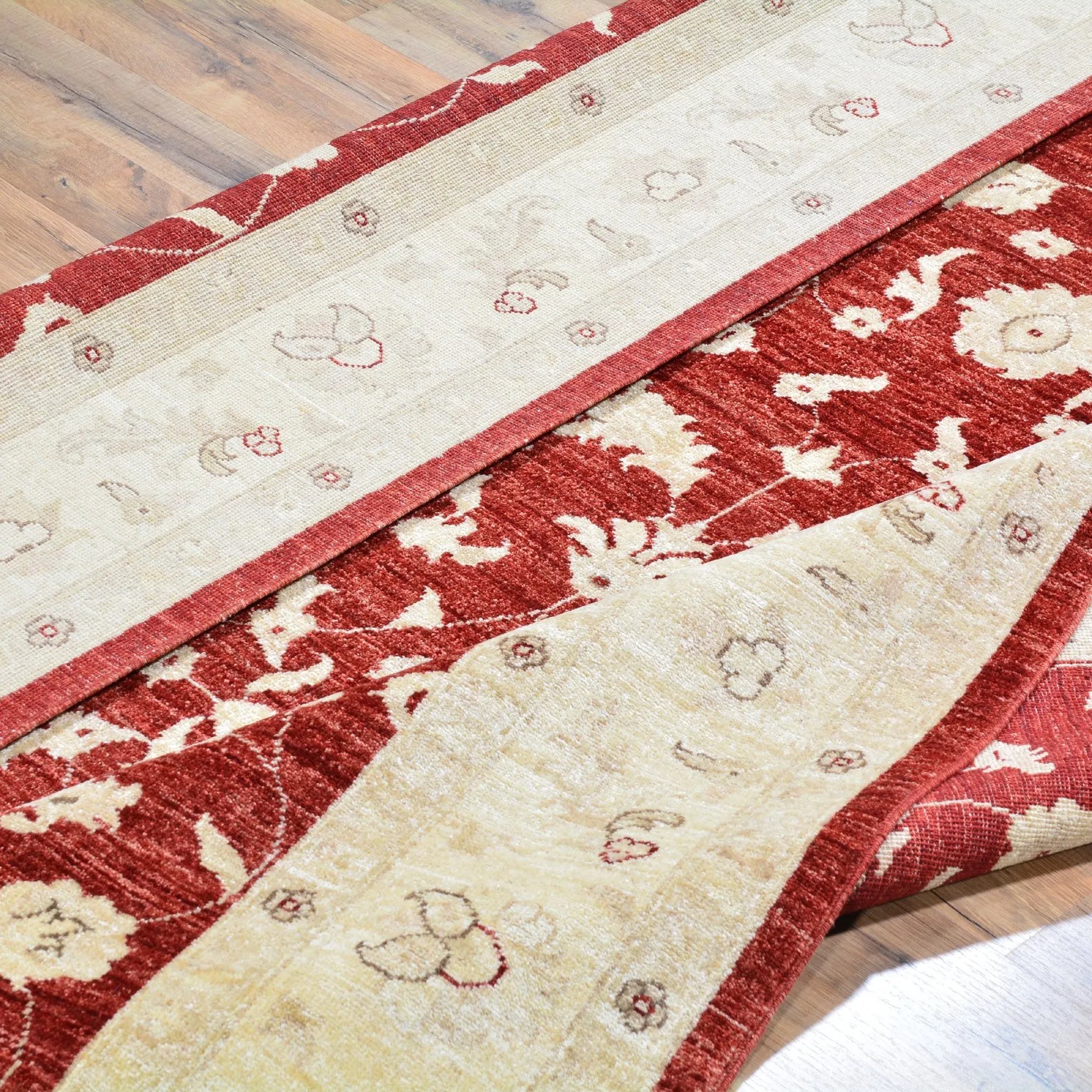 Hand-Knotted Tribal Peshawar Wool Traditional Design Rug (Size 6.2 X 9.0) Brral-3975