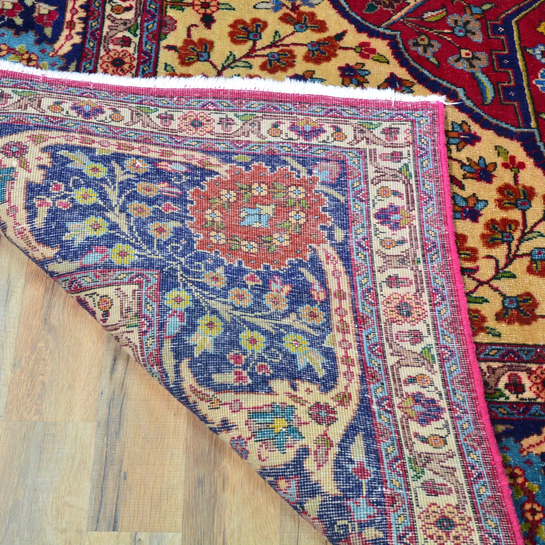 Hand-Knotted Tribal Vintage Persian Traditional Design Wool Rug (Size 9.4 X 12.6) Cwral-10524