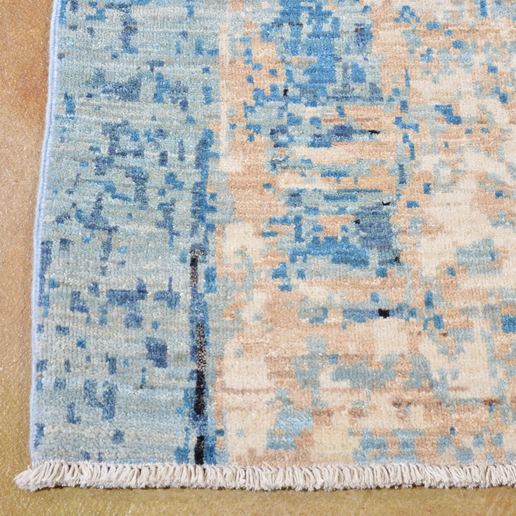 Hand-Knotted Unique Pictorial Design Wool Rug (Size 8.0 X 10.4) Cwral-3669