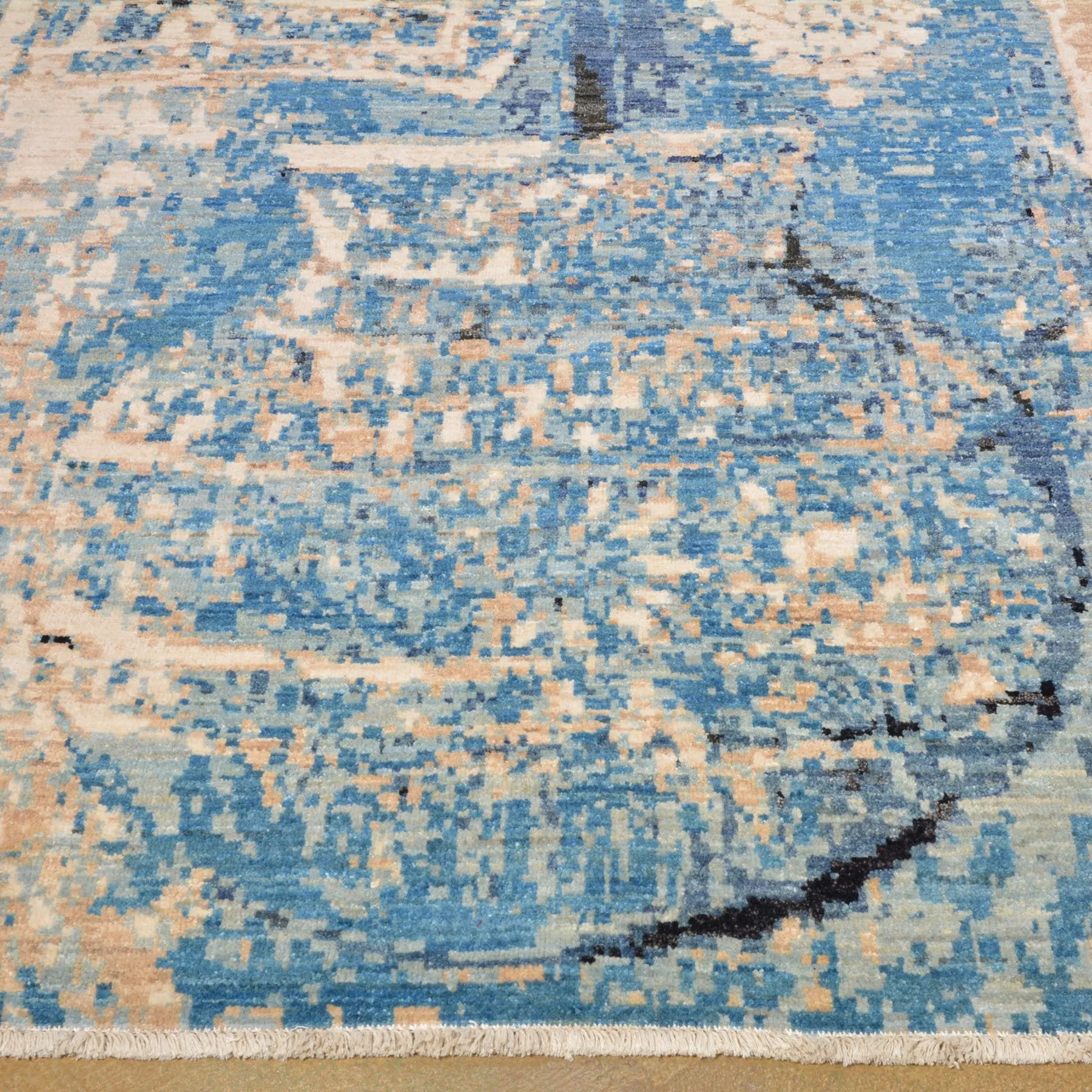 Hand-Knotted Unique Pictorial Design Wool Rug (Size 8.0 X 10.4) Cwral-3669