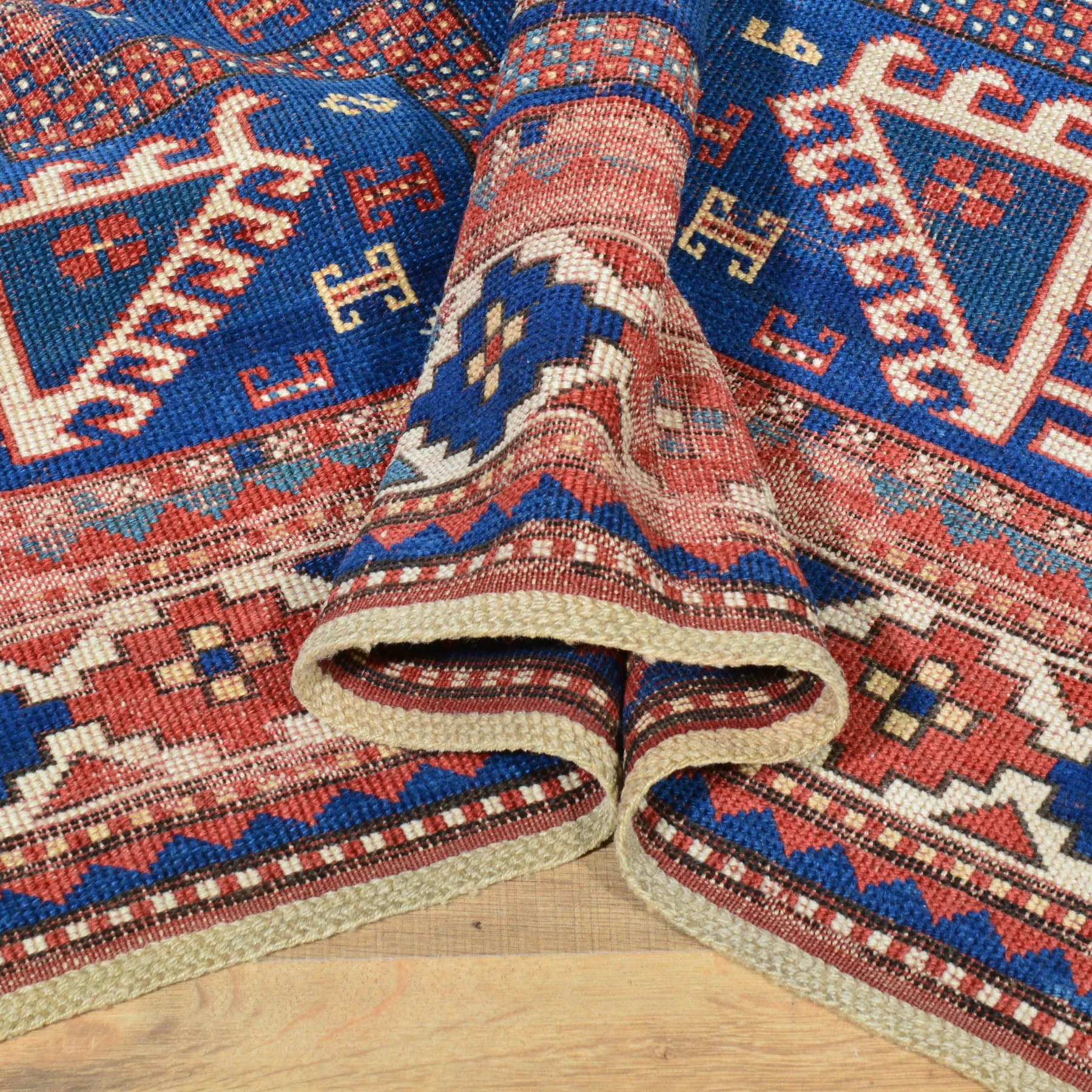Hand-Knotted Vintage Caucasian Design Handmade Wool Rug (Size 4.3 X 7.1) Cwral-7233