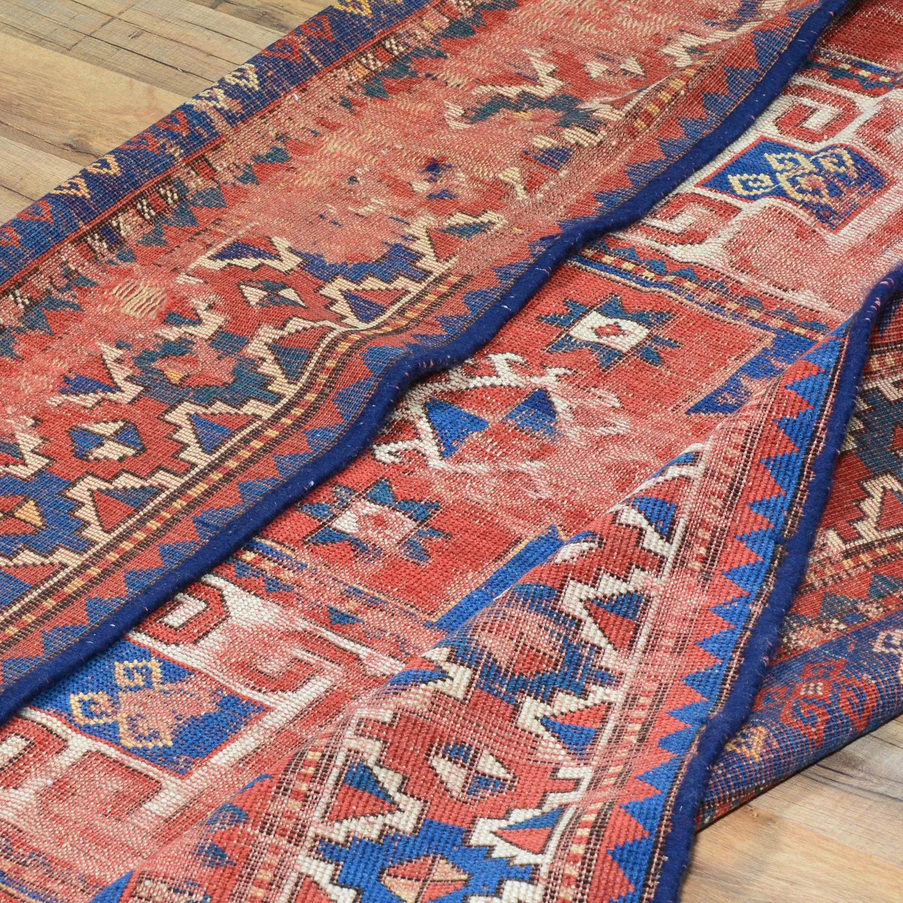 Hand-Knotted Vintage Caucasian Design Handmade Wool Rug (Size 4.3 X 7.1) Cwral-7233