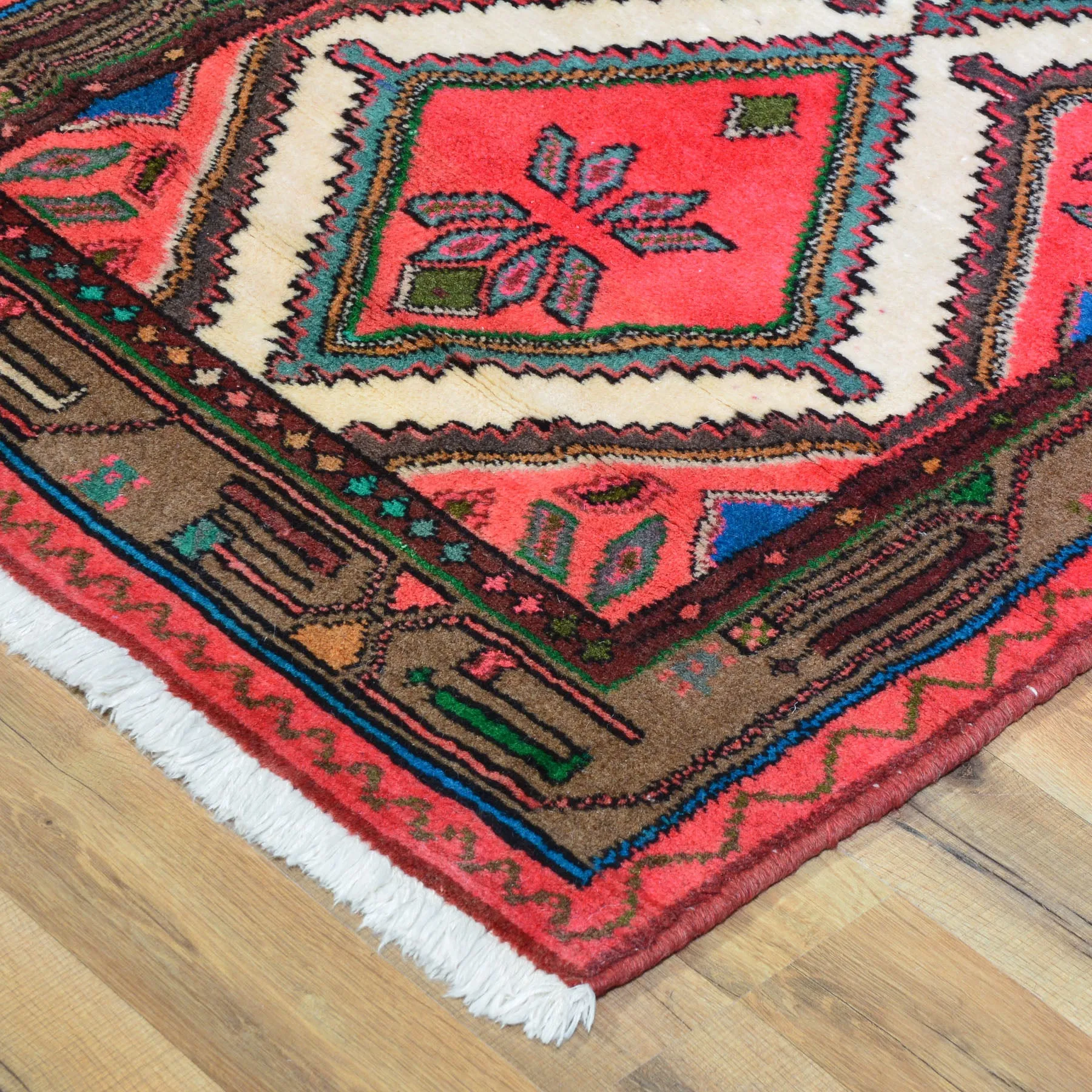 Hand-Knotted Vintage Tribal Design Handmade 100% Wool Rug (Size 2.8 X 9.1) Brral-4593