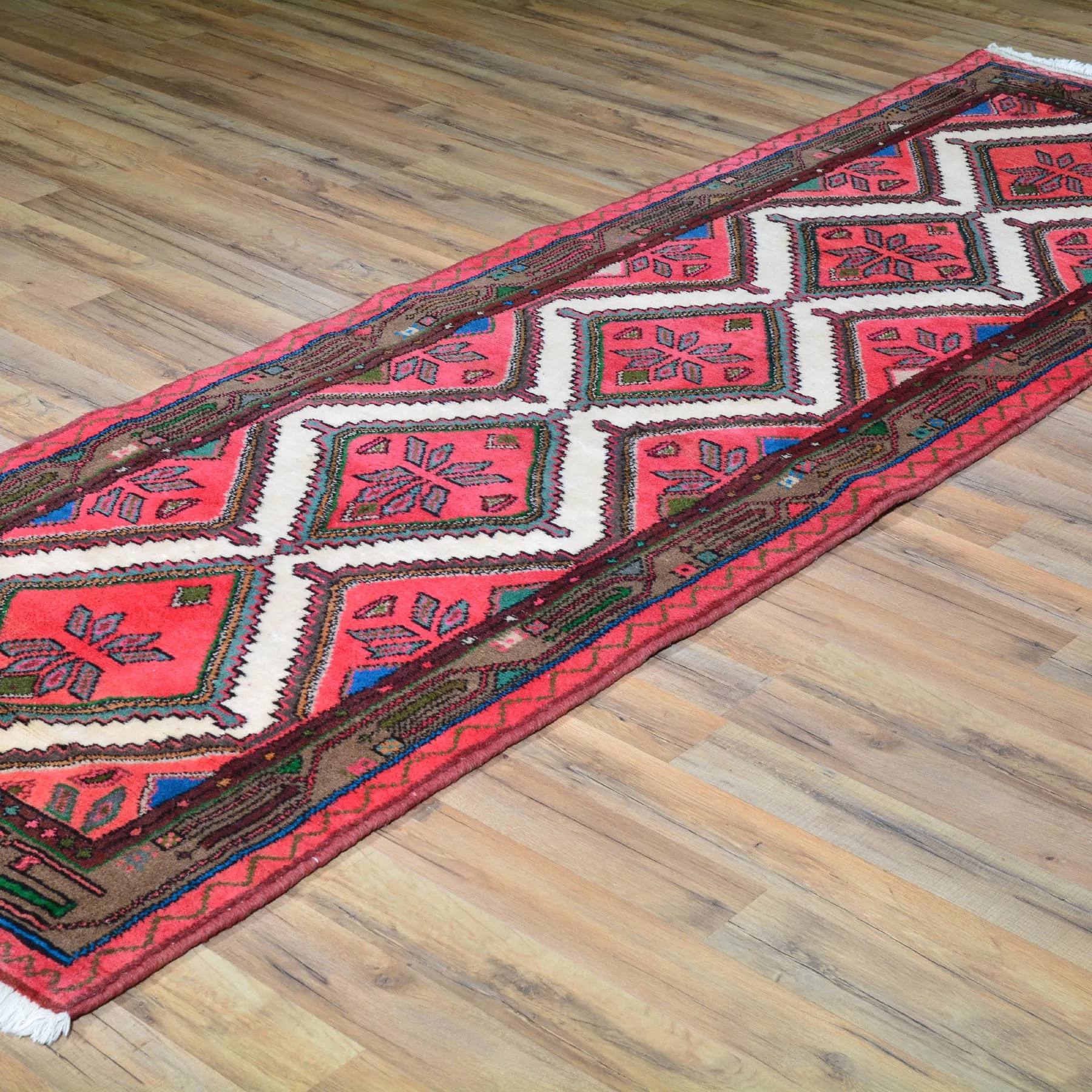 Hand-Knotted Vintage Tribal Design Handmade 100% Wool Rug (Size 2.8 X 9.1) Brral-4593
