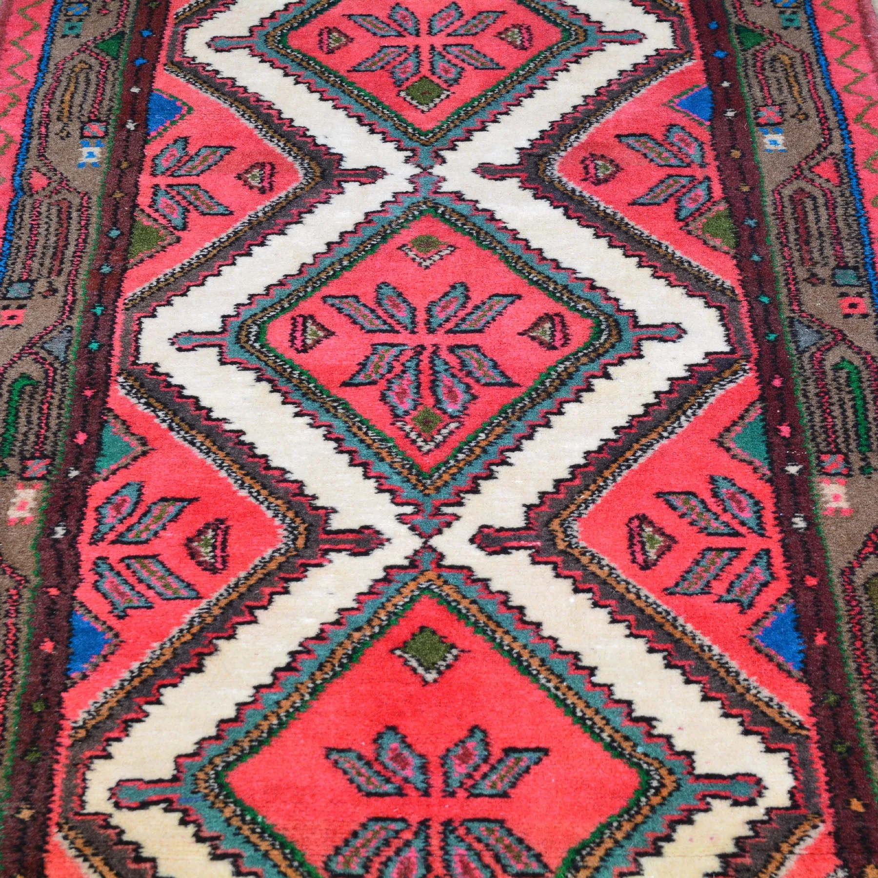 Hand-Knotted Vintage Tribal Design Handmade 100% Wool Rug (Size 2.8 X 9.1) Brral-4593