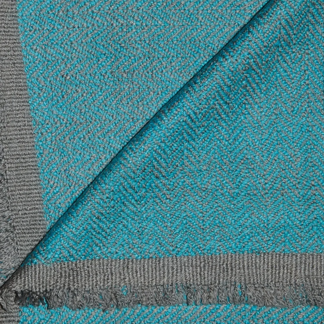 Hand Woven Double Ply Cashmere Throws