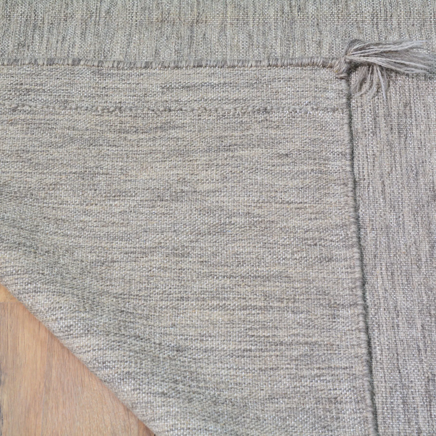 Hand-Woven Flat-Weave Contemporary Design Handmade Wool Rug (Size 5.2 X 6.10) Cwral-10977