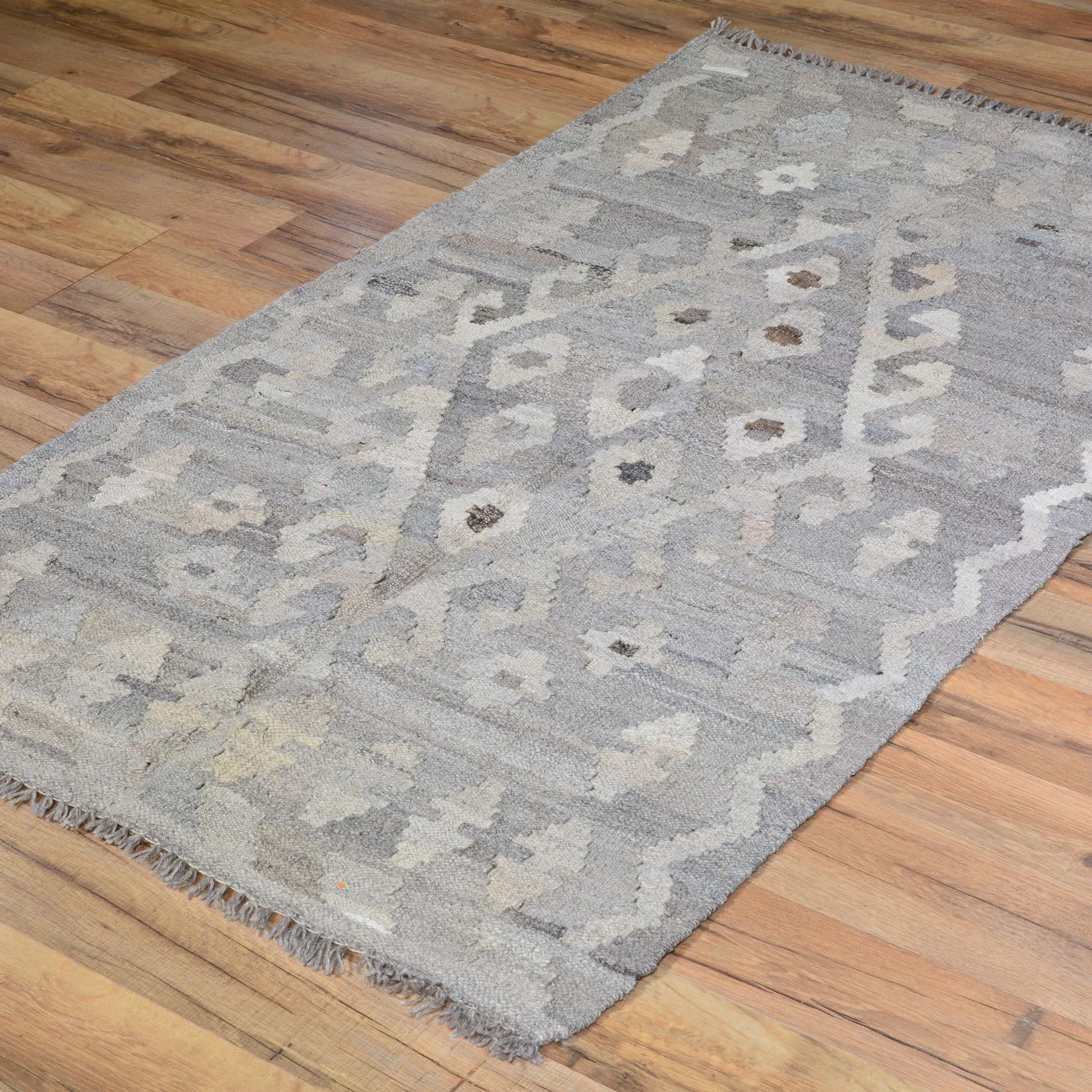 Hand-Woven Flat-weave Geometric Kilim Wool Rug (Size 2.7 X 4.2) Cwral-7857