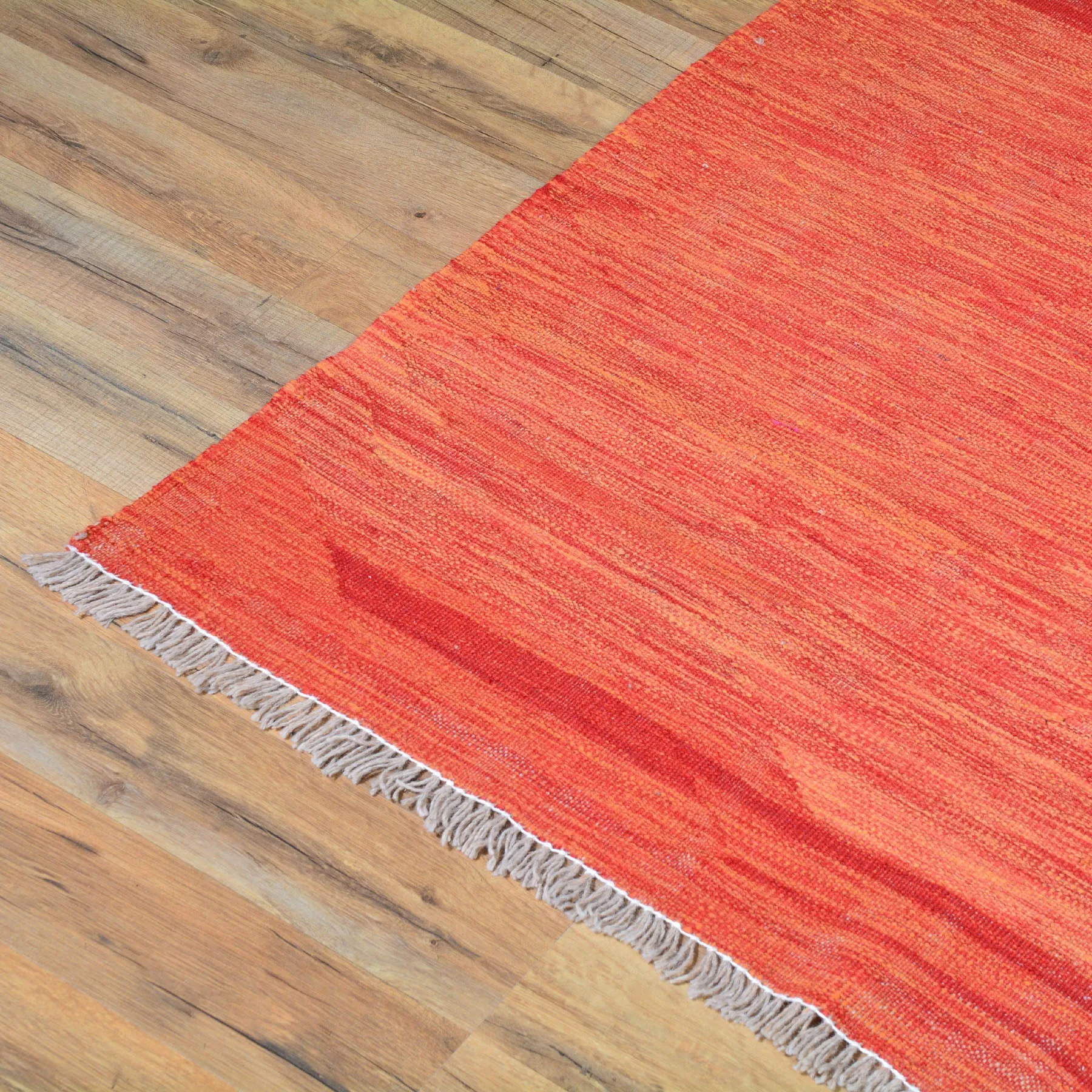 Hand-Woven Modern Red Kilim Handmade Wool Rug (Size 6.4 X 9.9) Cwral-7164