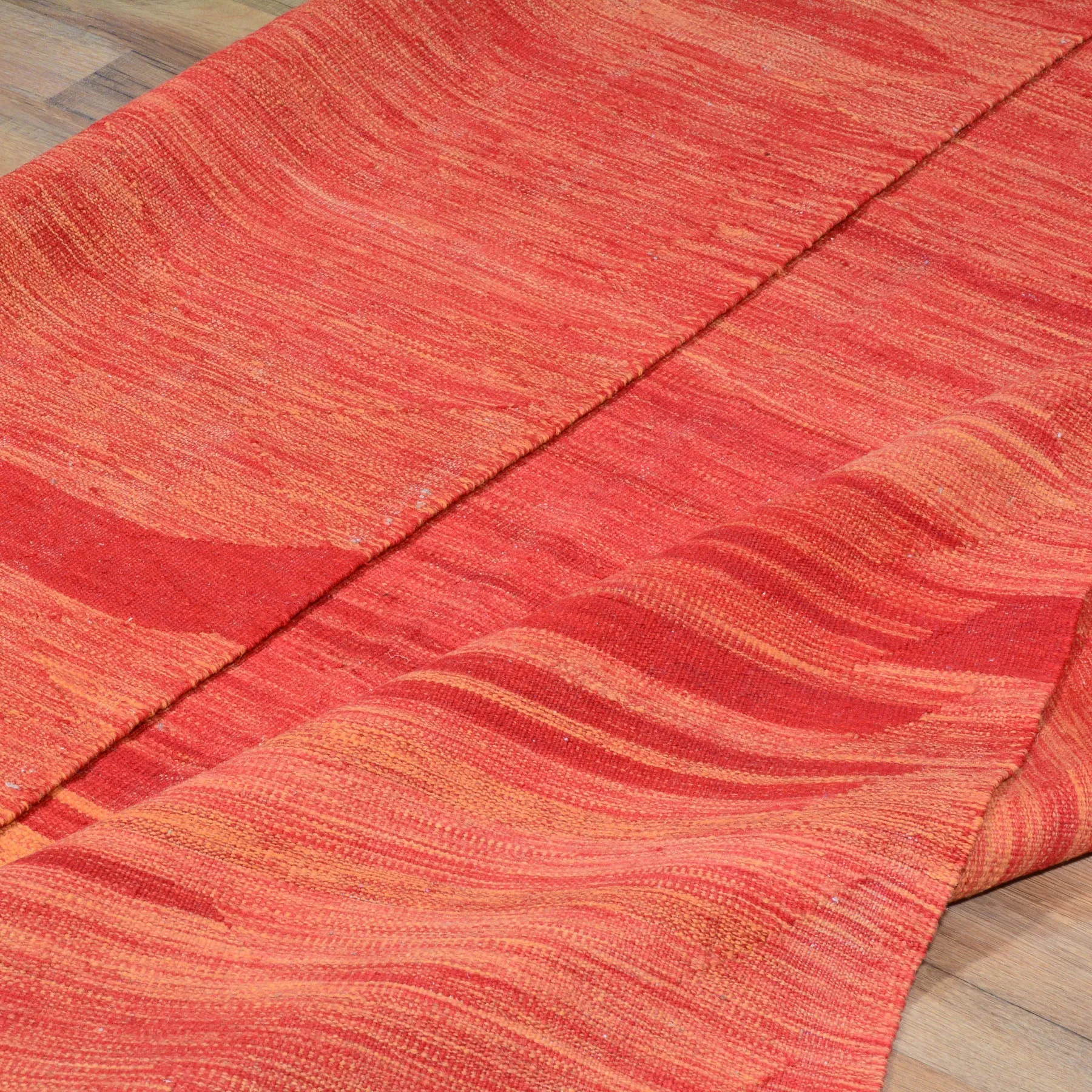 Hand-Woven Modern Red Kilim Handmade Wool Rug (Size 6.4 X 9.9) Cwral-7164